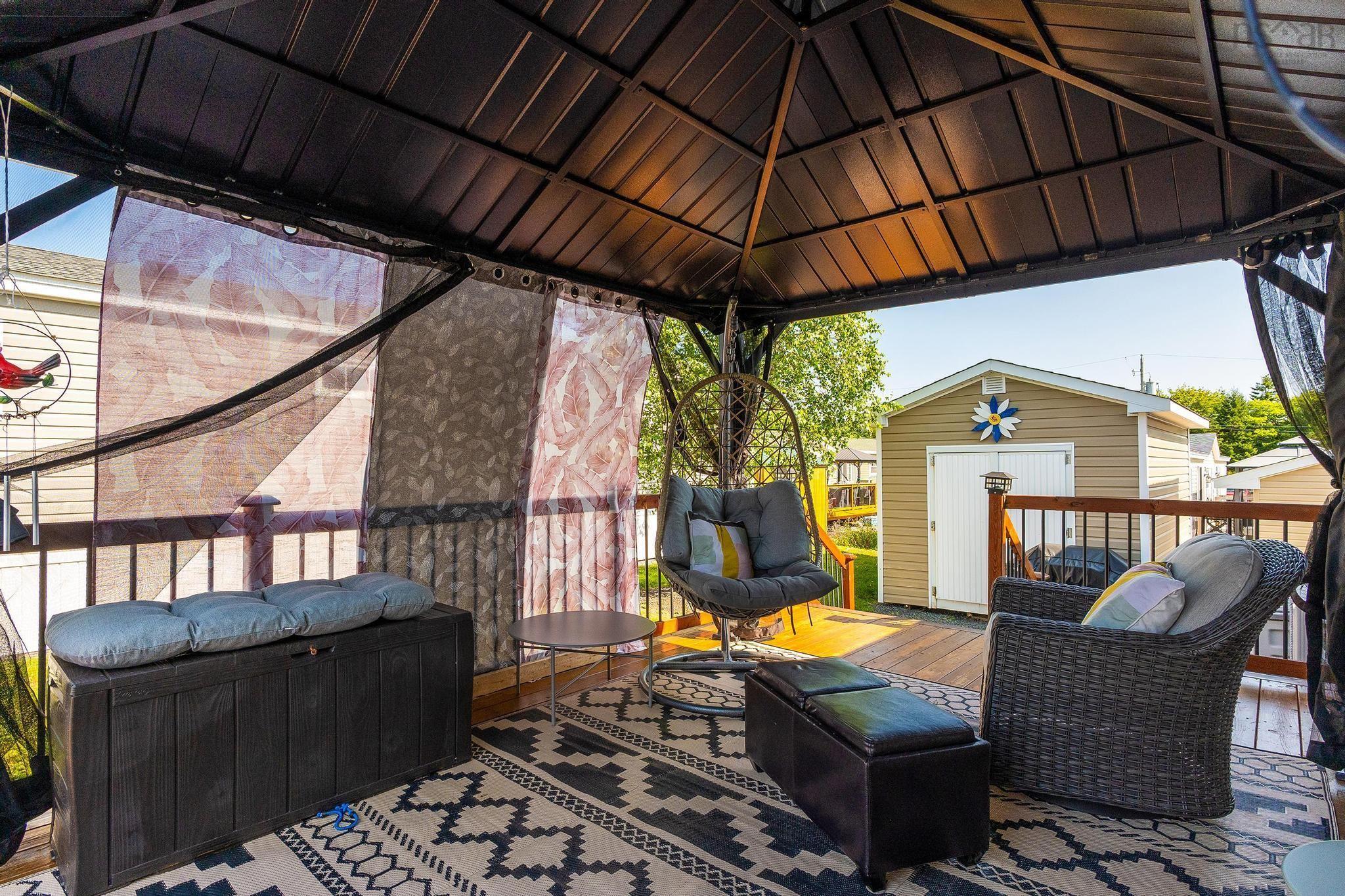 $376,500.00: 32 Second Street, Lucasville