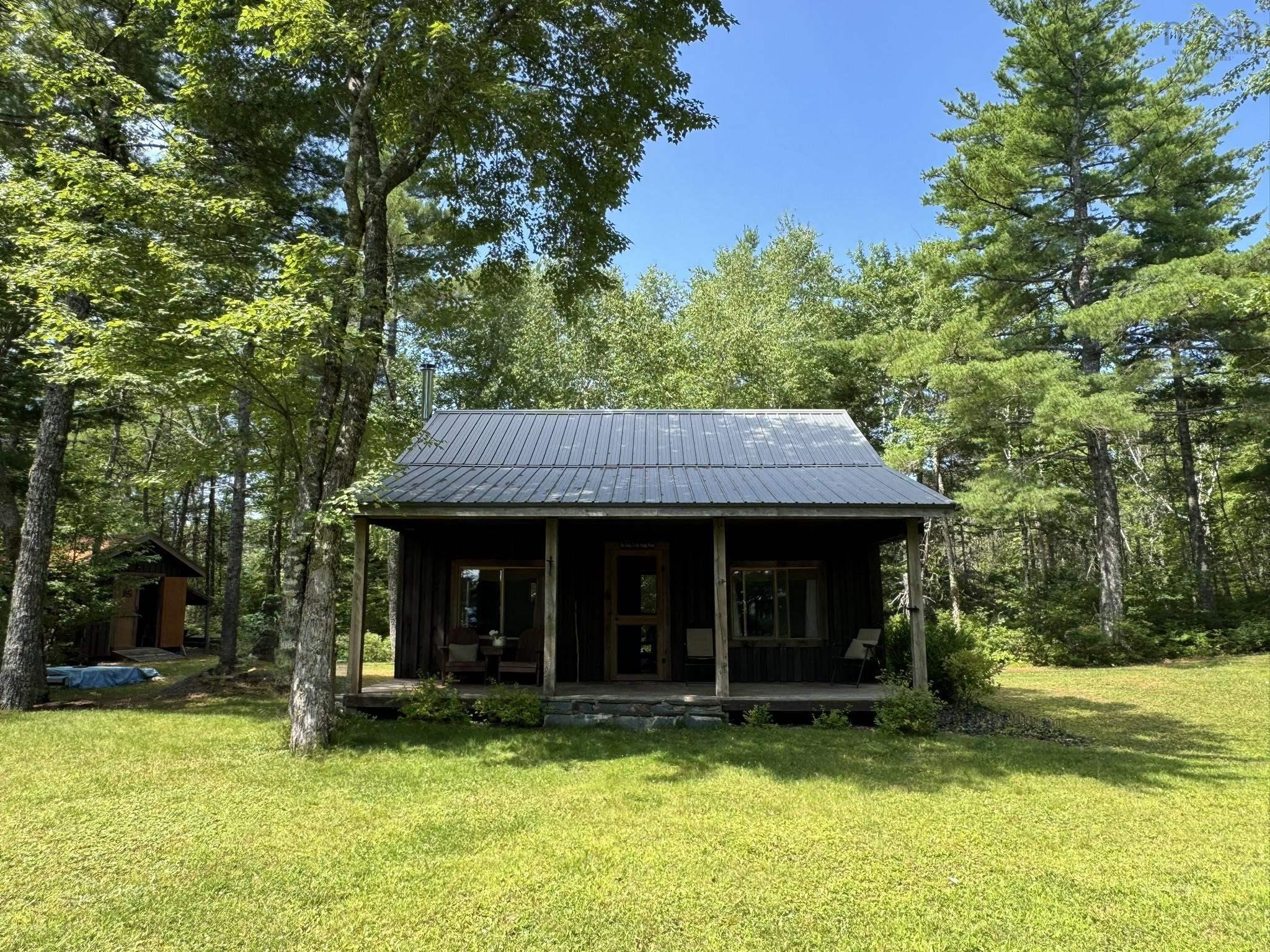 $214,000.00: 299 Albion Drive, Middlefield