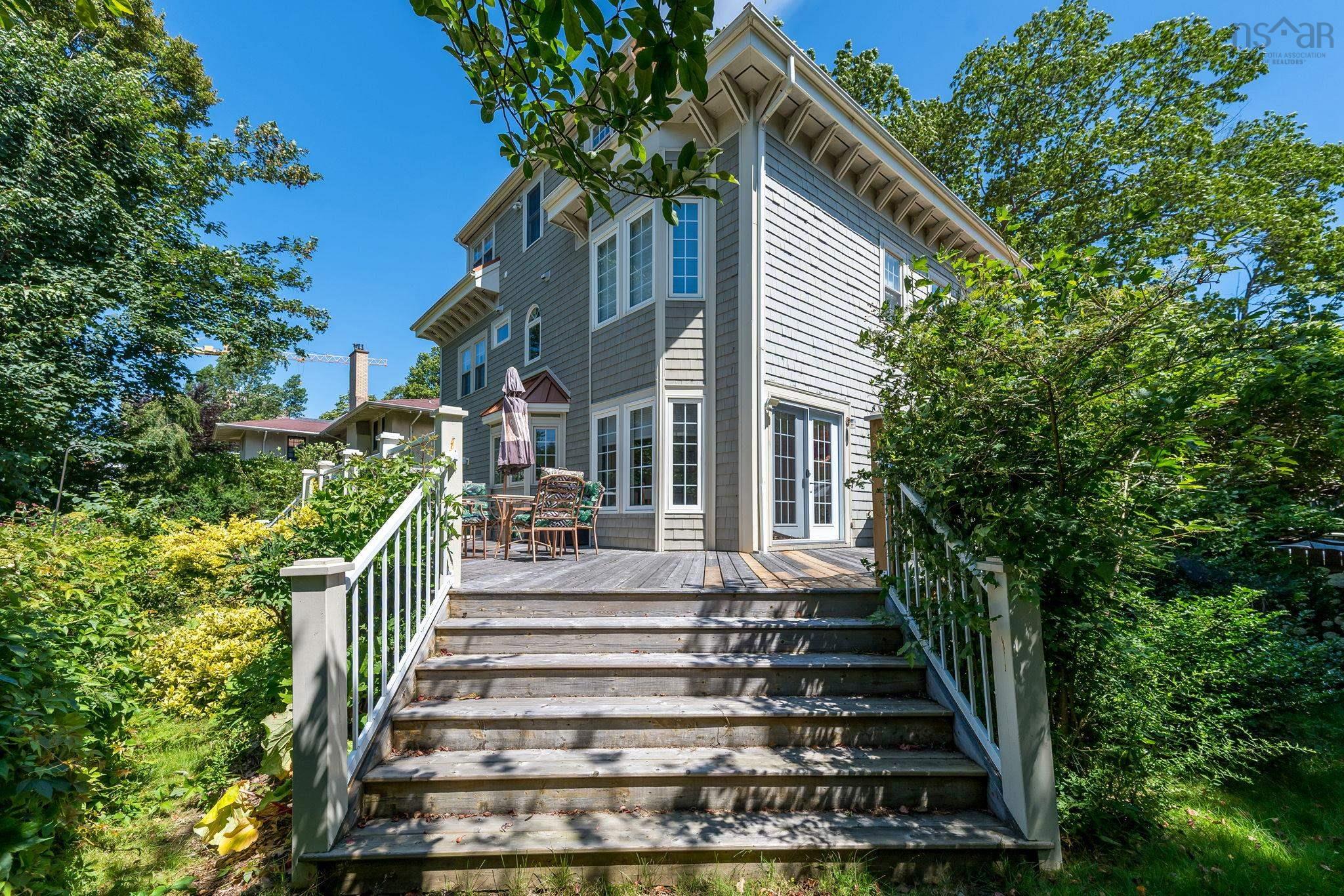 940 Young Avenue, Halifax, NS (MLS 202519052)