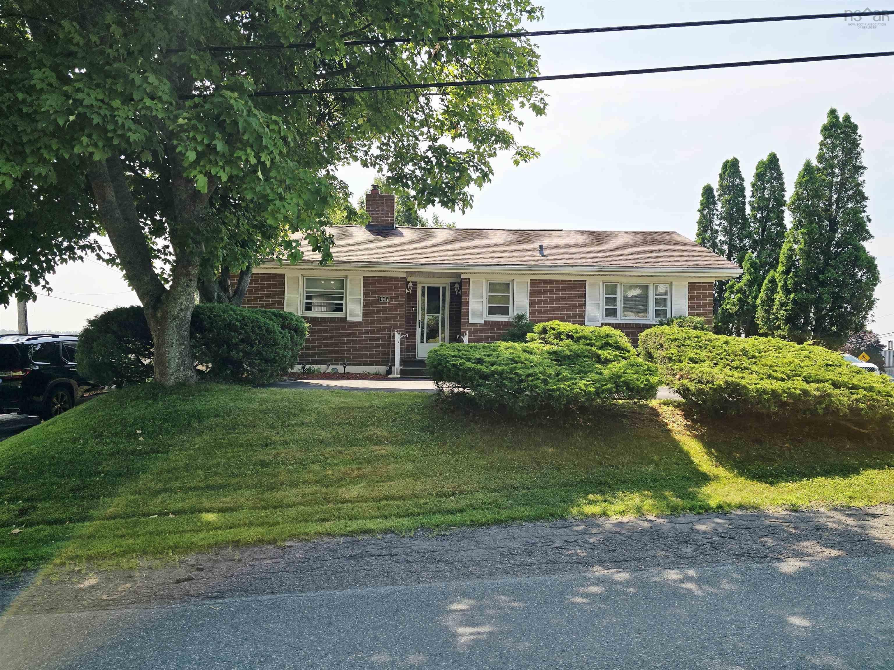 $325,000.00: 103 Beeches Road, Pictou