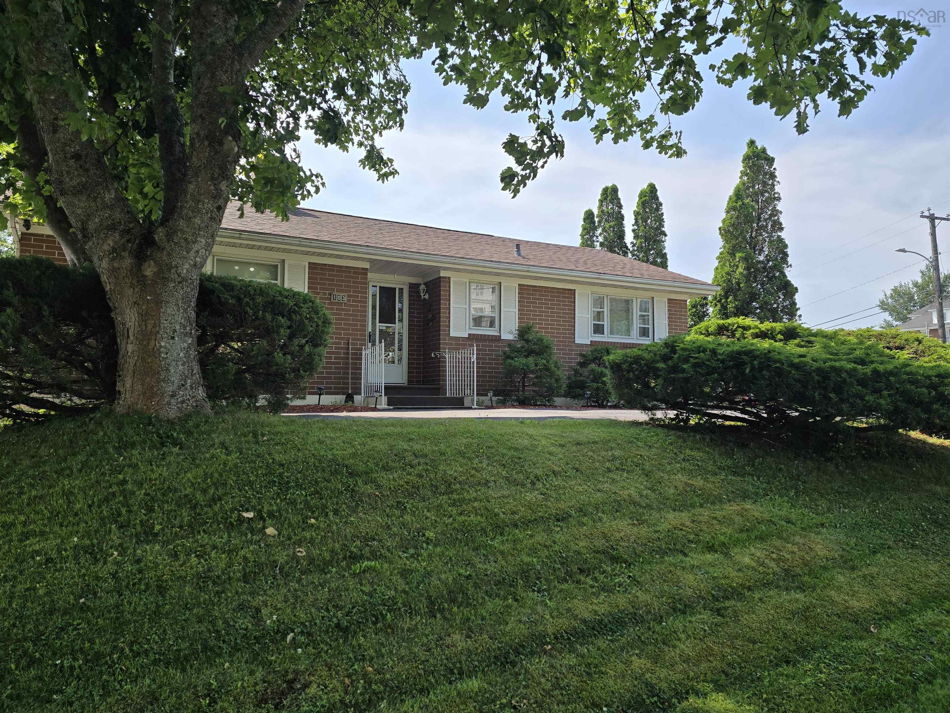 $325,000.00: 103 Beeches Road, Pictou