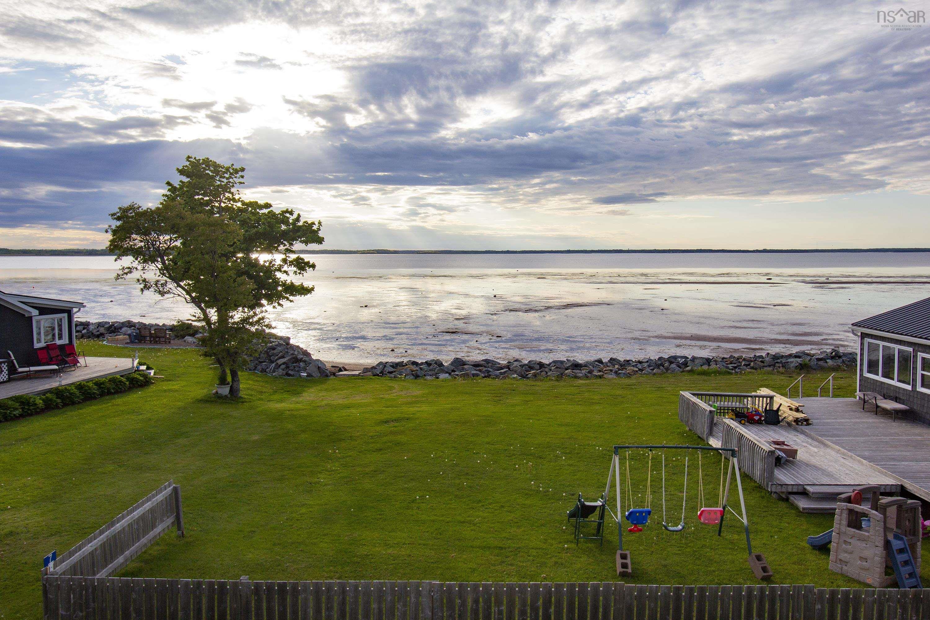 $289,900.00: 4 Sunset View Drive, Tidnish Bridge