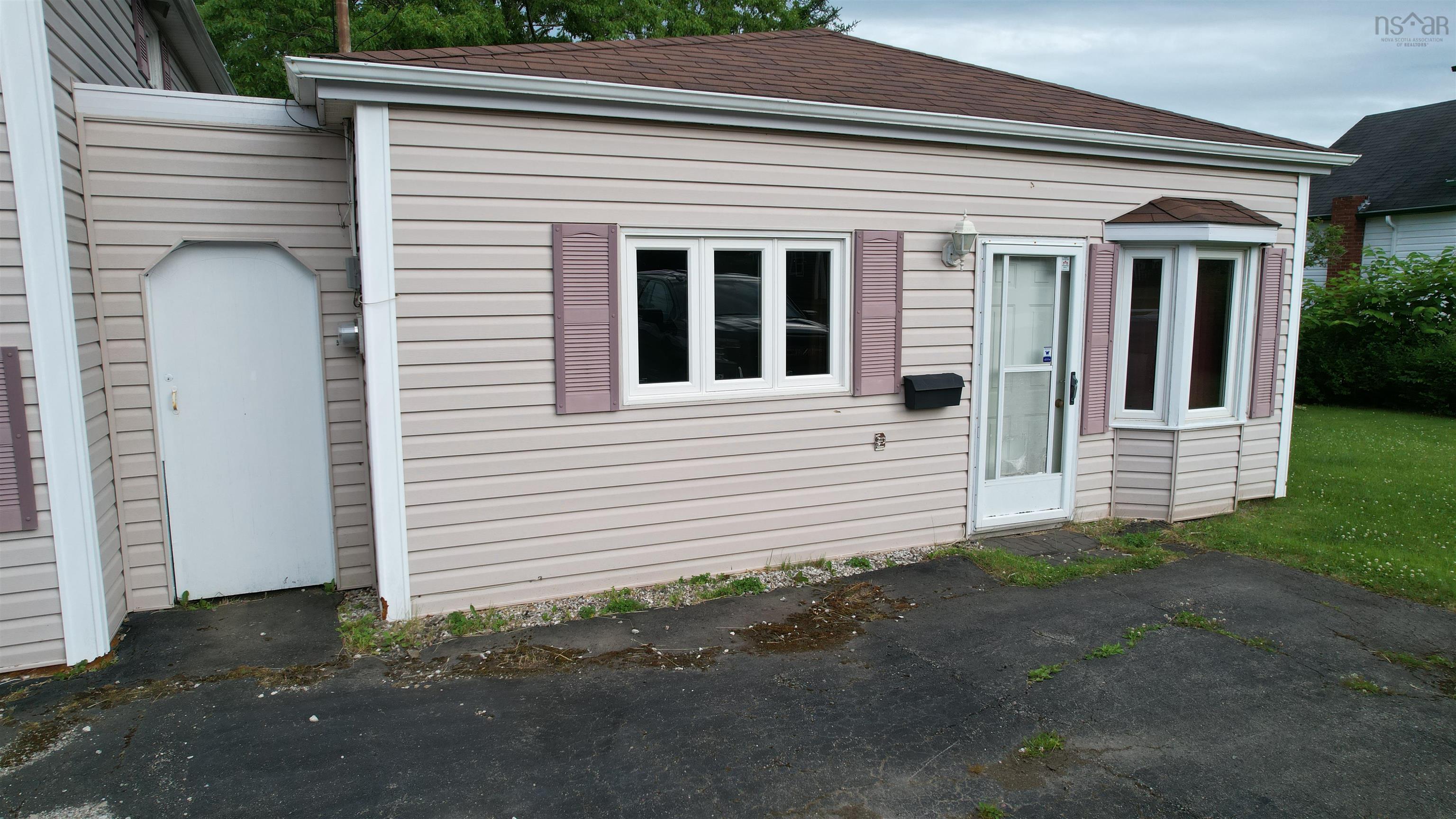 $349,900.00: 163 Upper McLean Street, Glace Bay