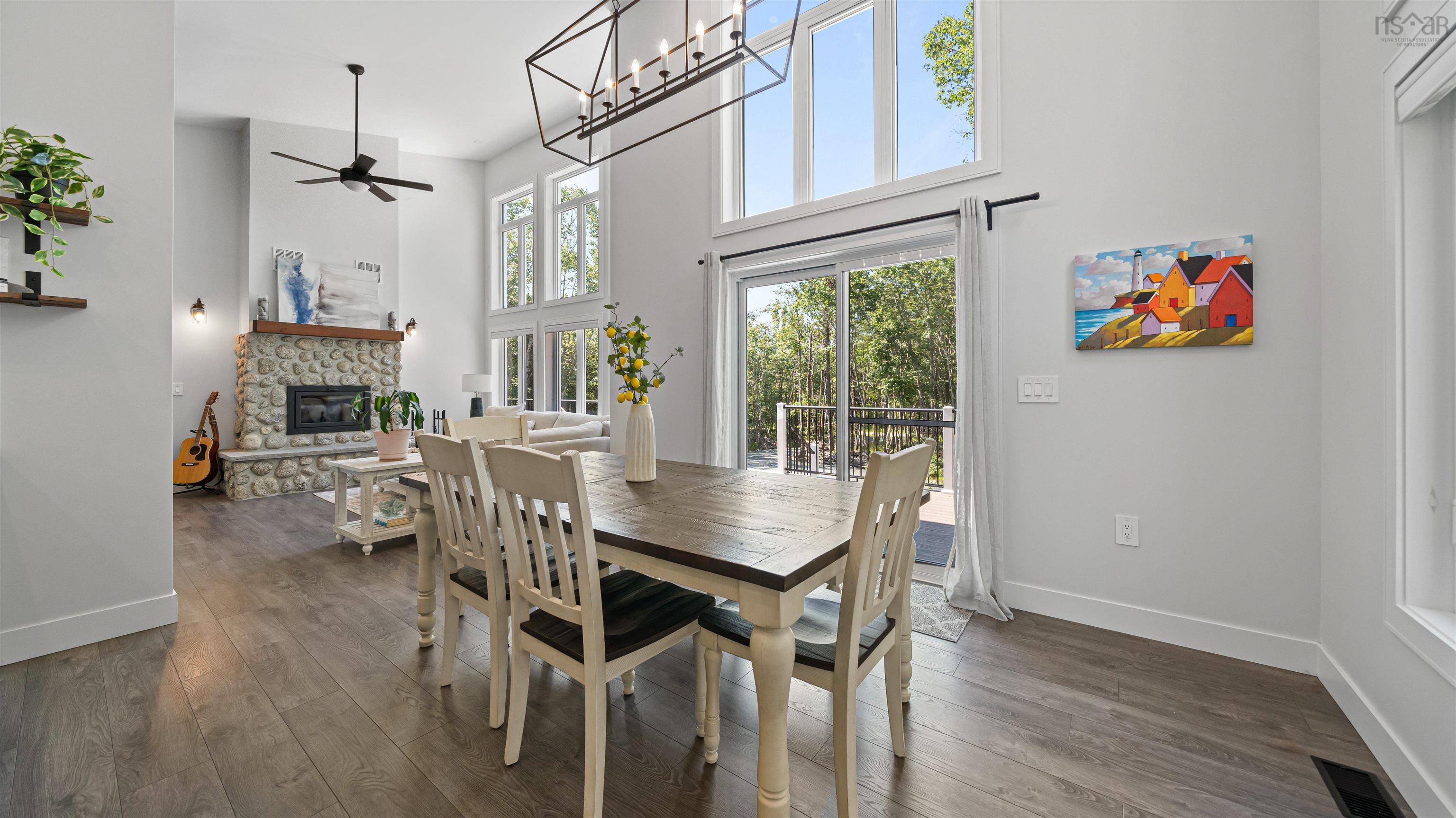 $799,900.00: 7 Spyglass Way, White Point
