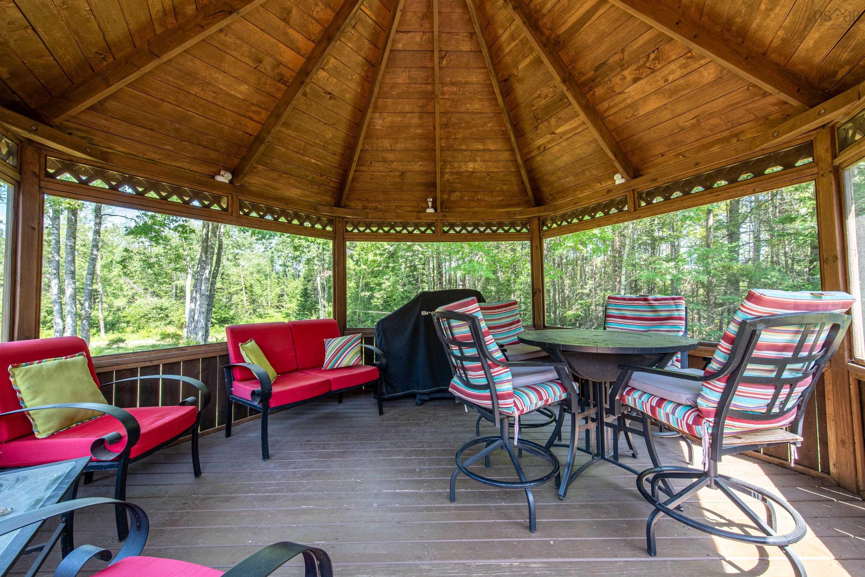 $699,900.00: 617 Highway 277, Dutch Settlement