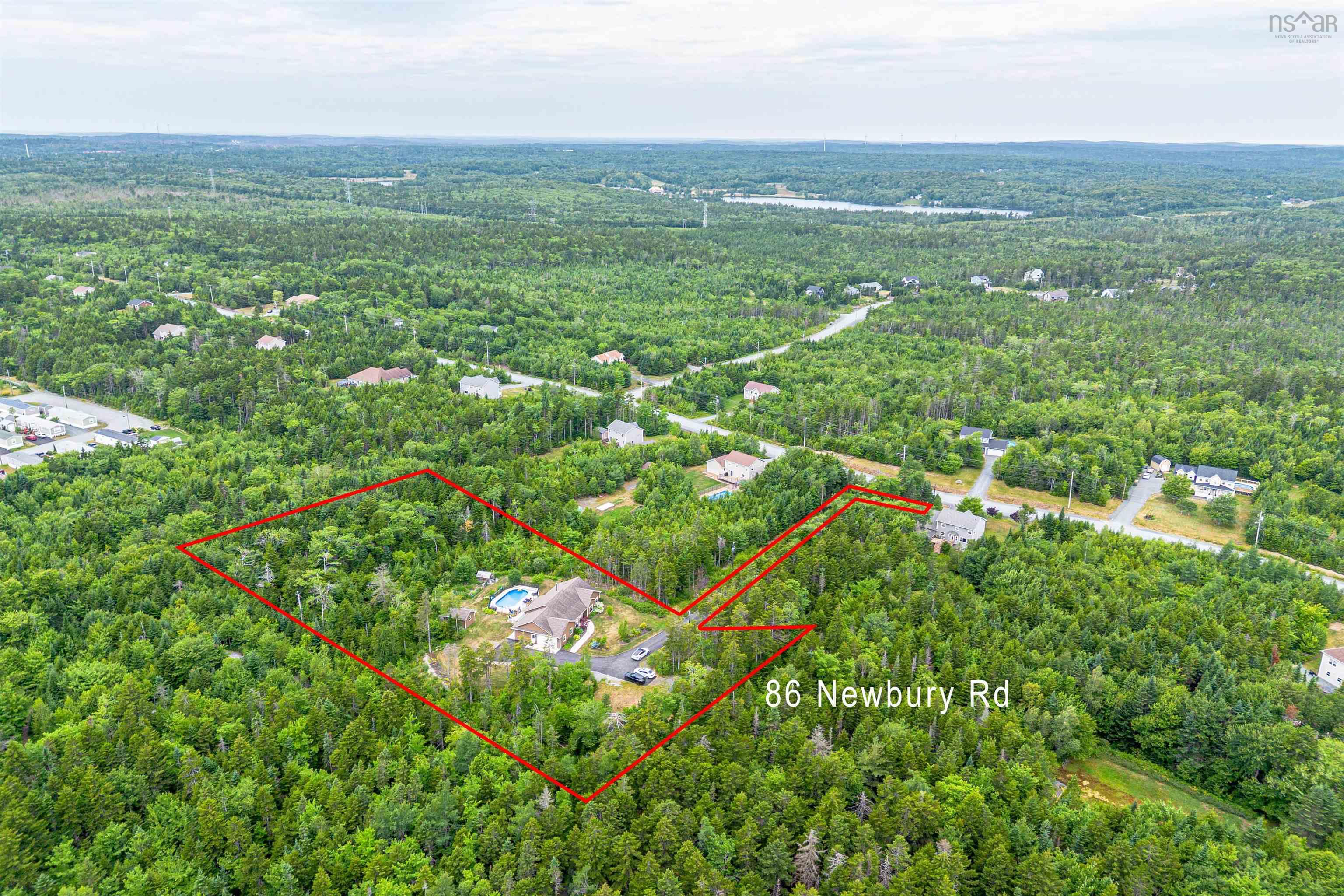 $839,900.00: 86 Newbury Road, Lucasville