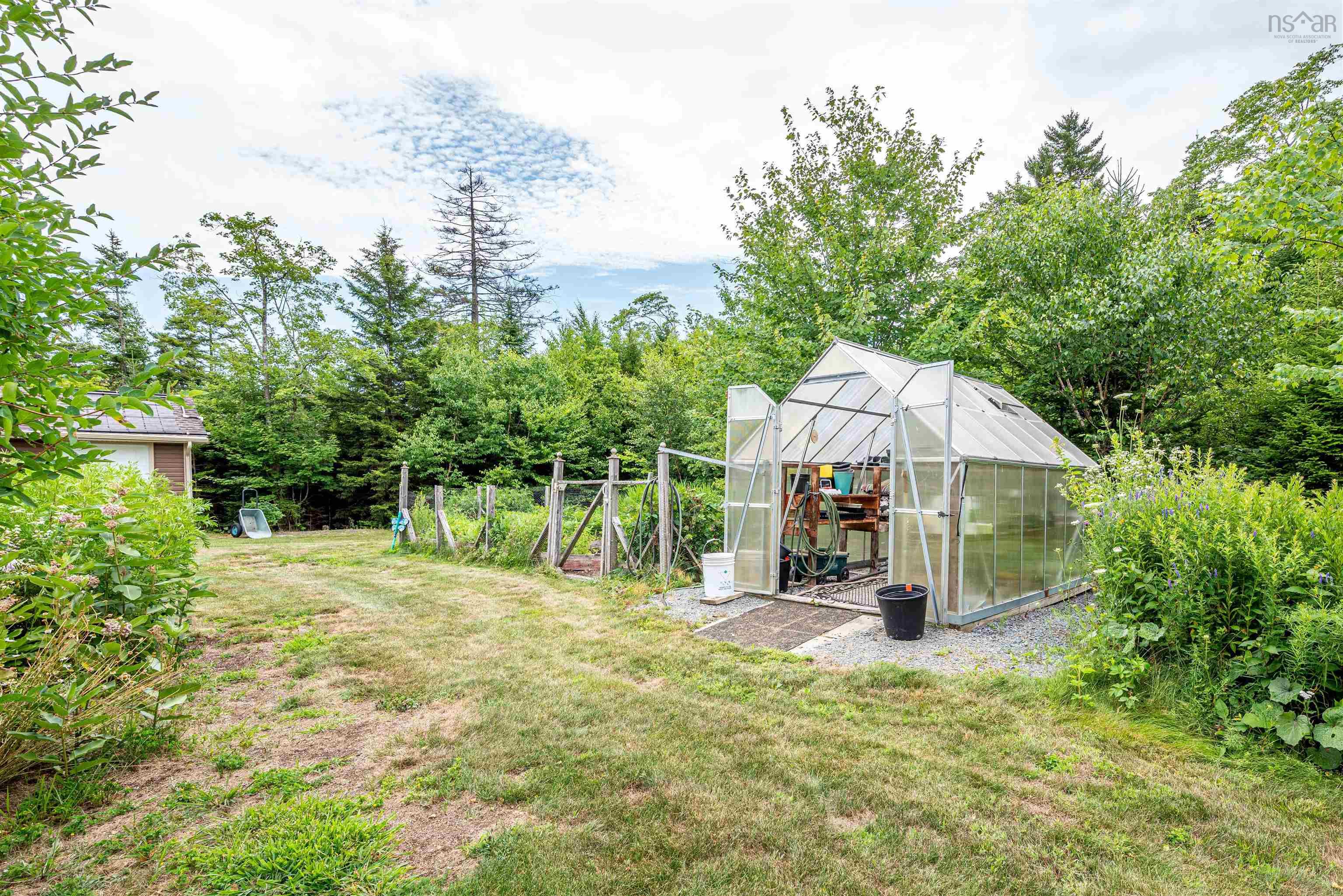 $839,900.00: 86 Newbury Road, Lucasville