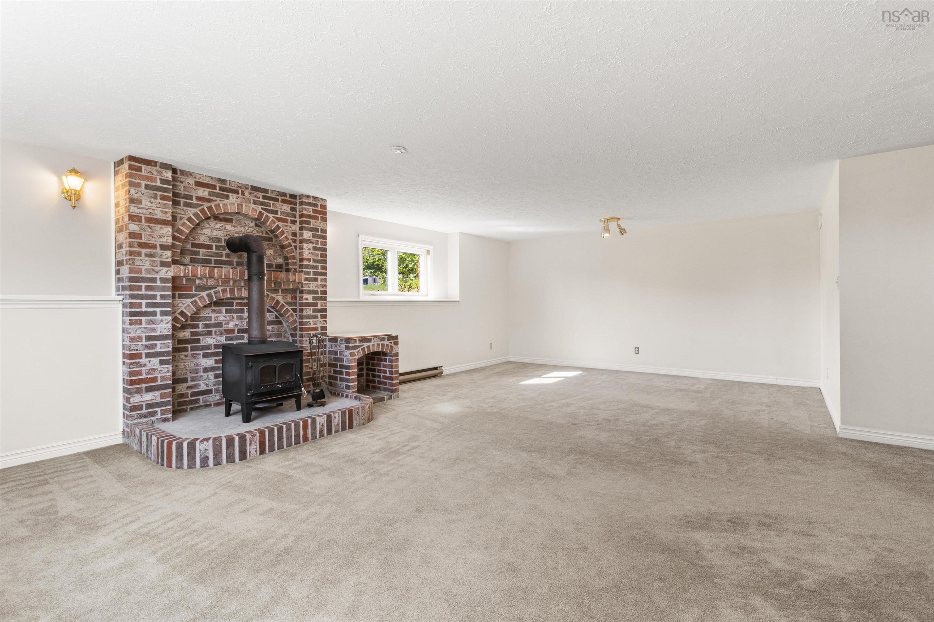 $599,900.00: 2 Griffin Place, Cole Harbour
