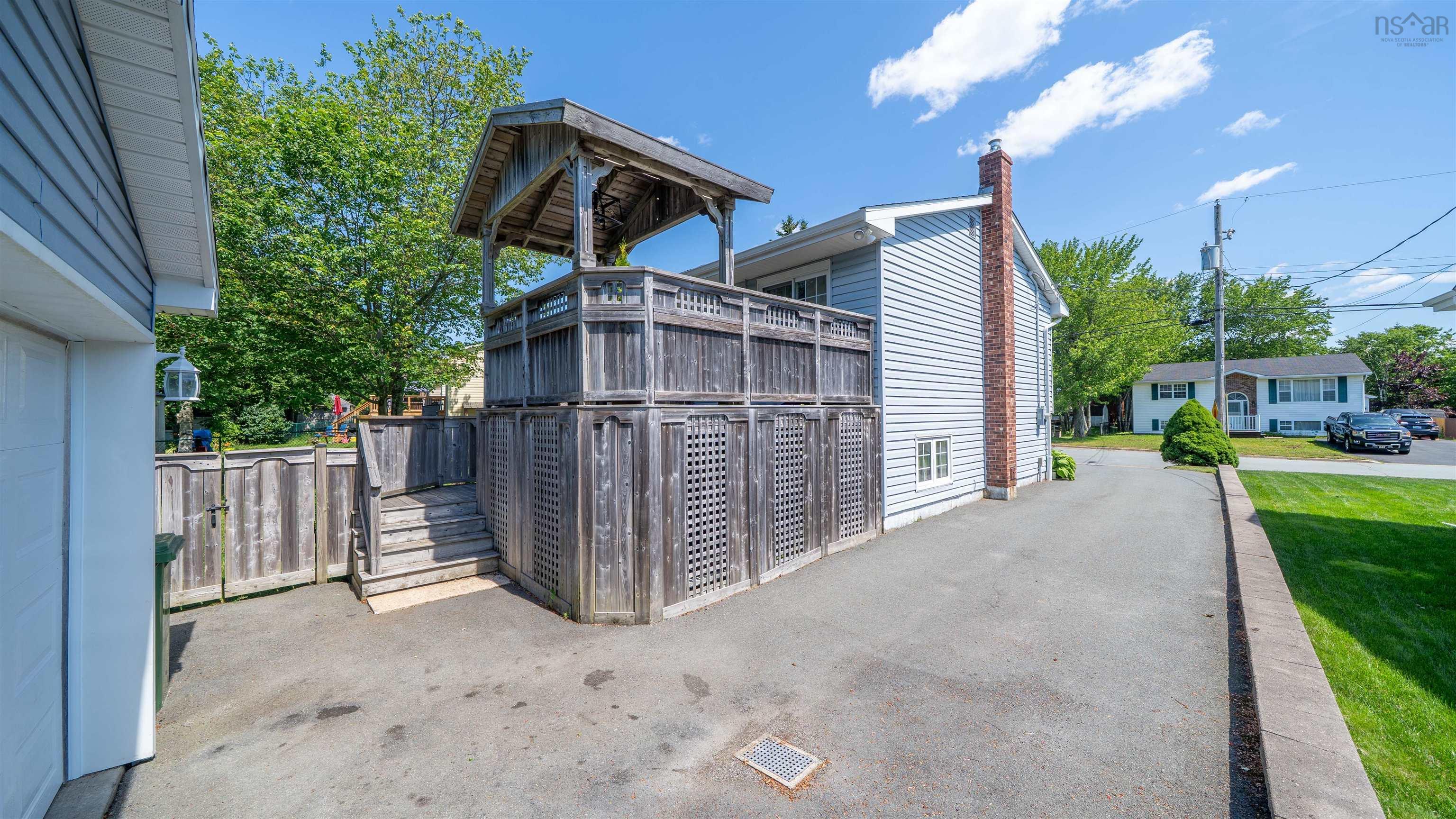 $529,900.00: 69 Carlisle Drive, Cole Harbour