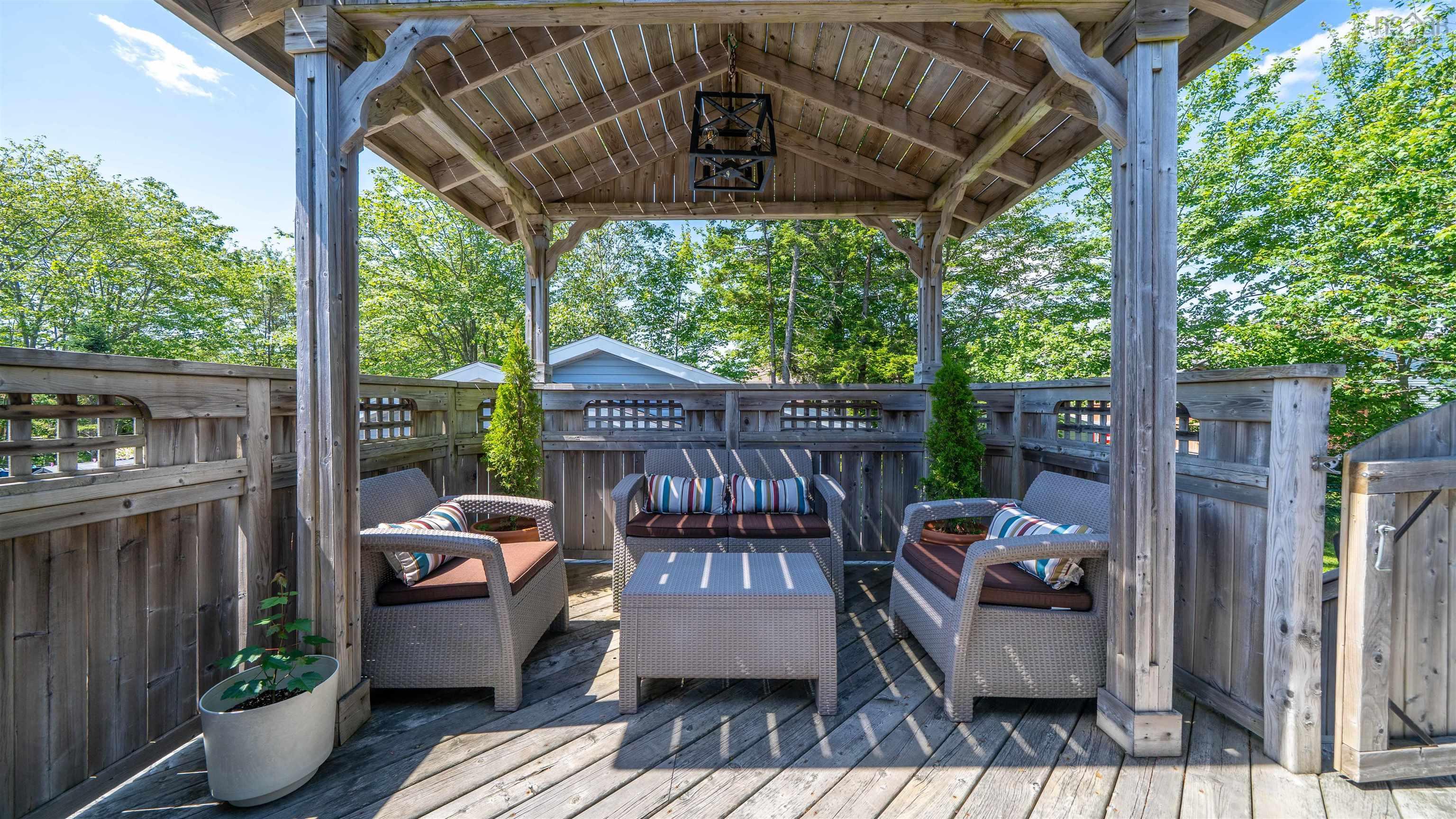 $529,900.00: 69 Carlisle Drive, Cole Harbour