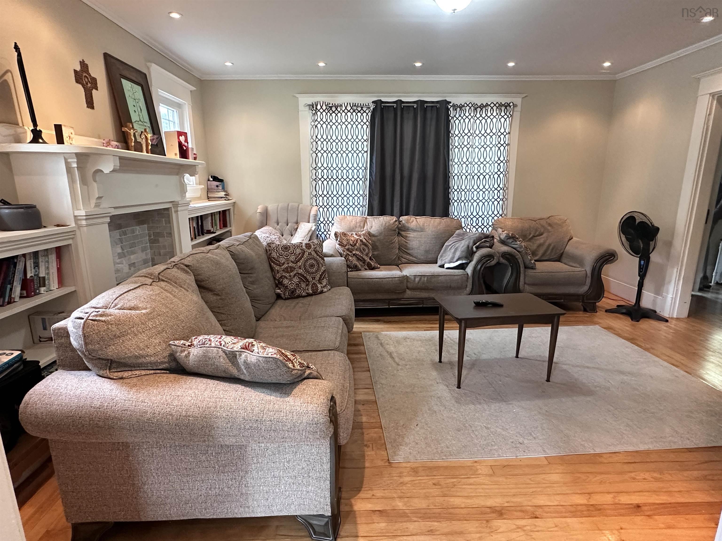 $349,900.00: 130 School Street, Liverpool