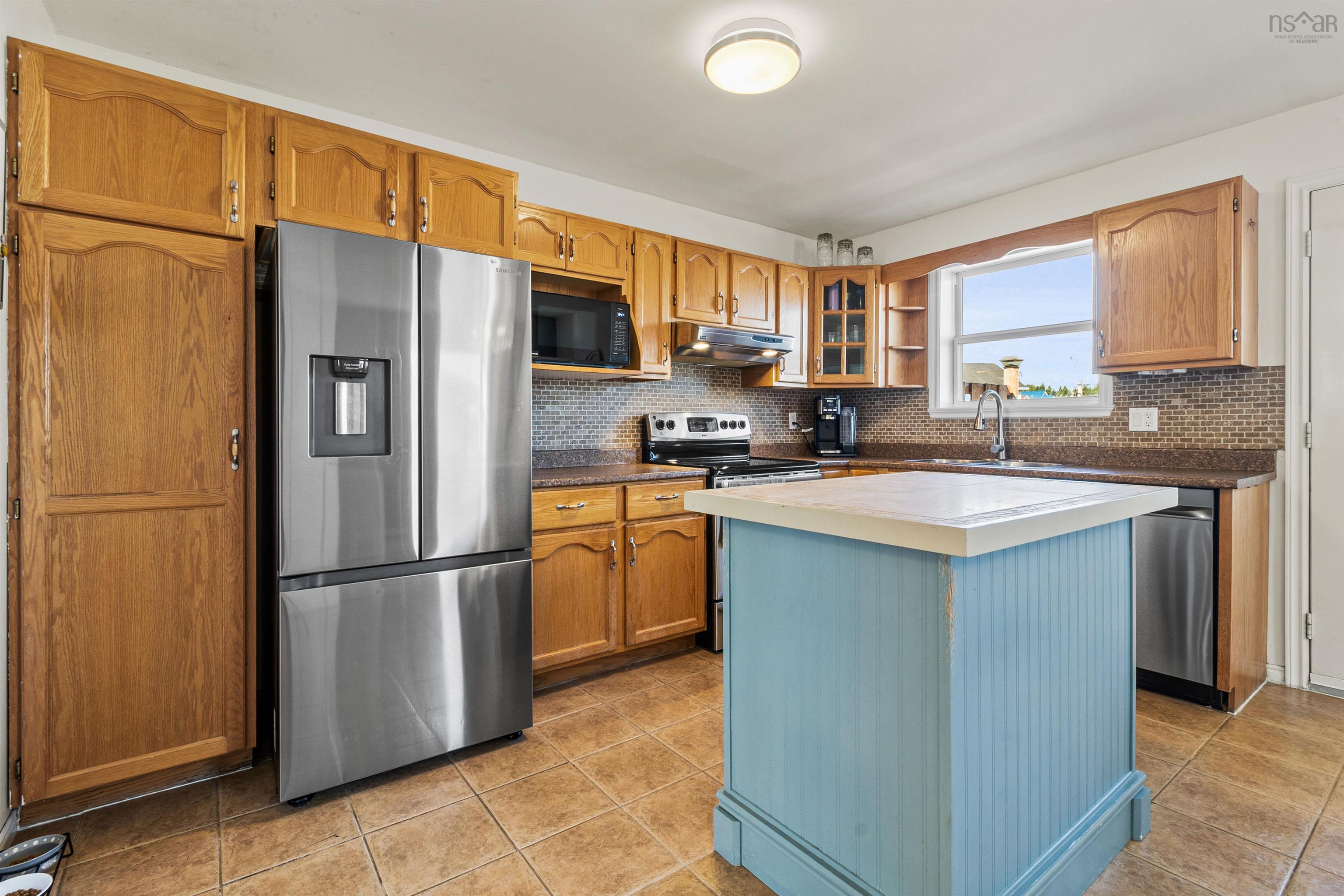 $399,900.00: 182 Melrose Crescent, Eastern Passage