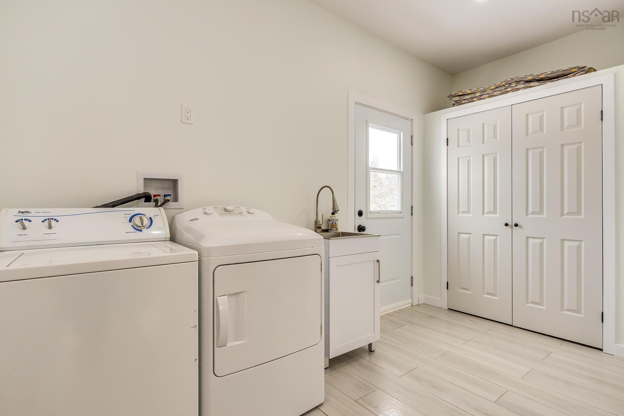 $850,000.00: 237 Inglisville Road, West Inglisville