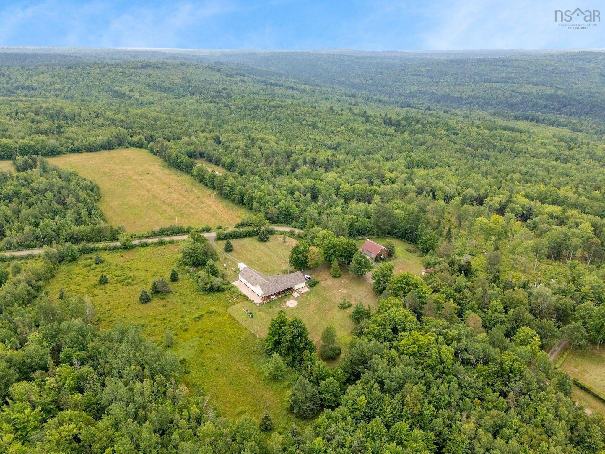 $825,000.00: 237 Inglisville Road, West Inglisville