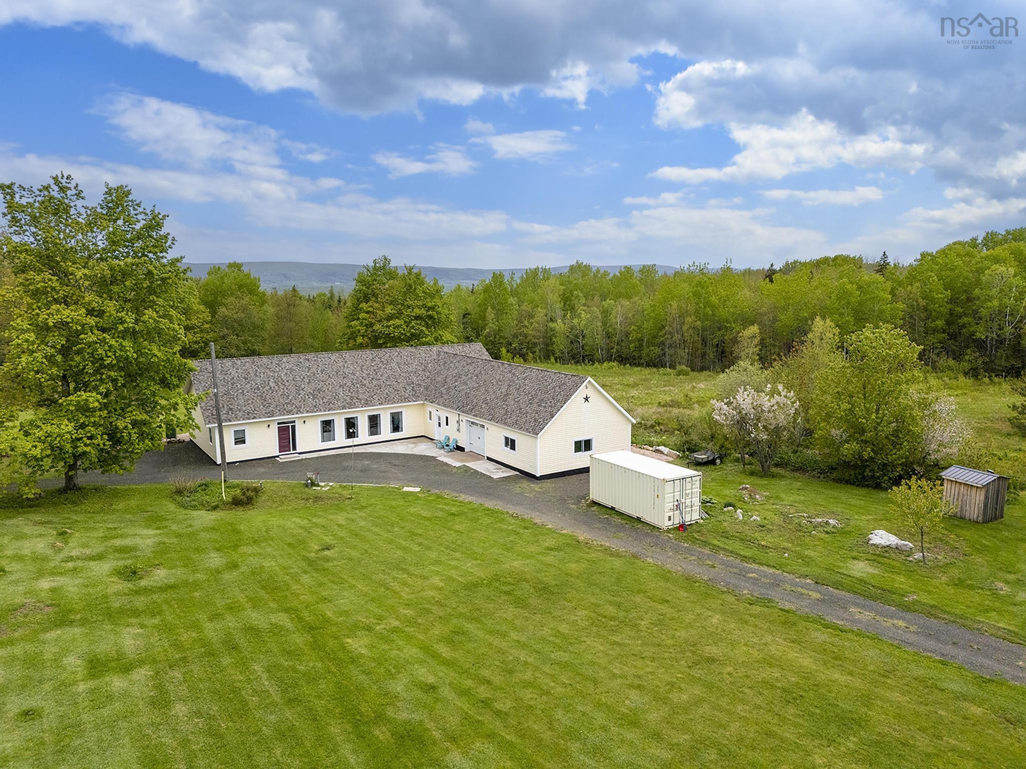 $825,000.00: 237 Inglisville Road, West Inglisville