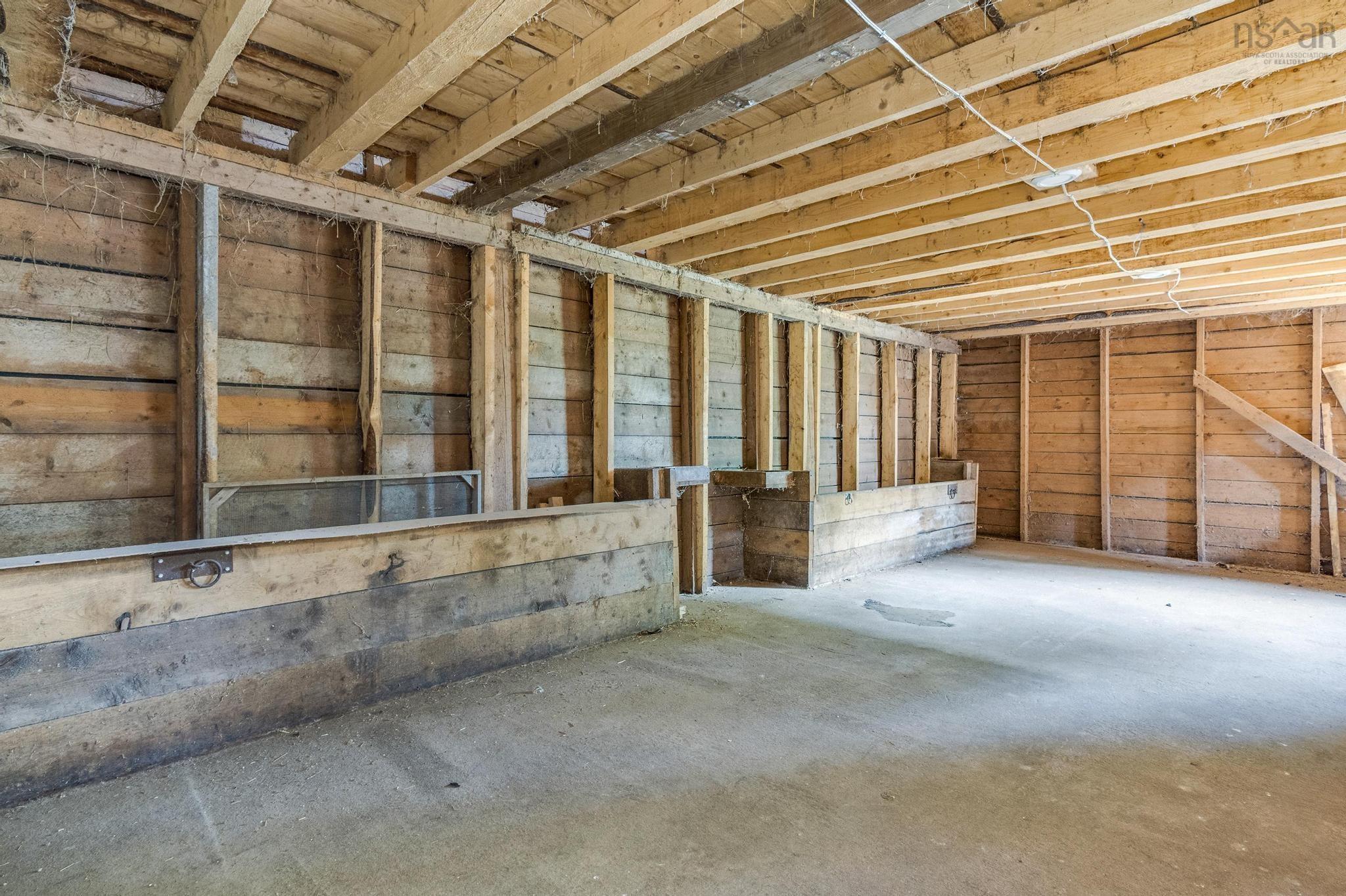 $825,000.00: 237 Inglisville Road, West Inglisville