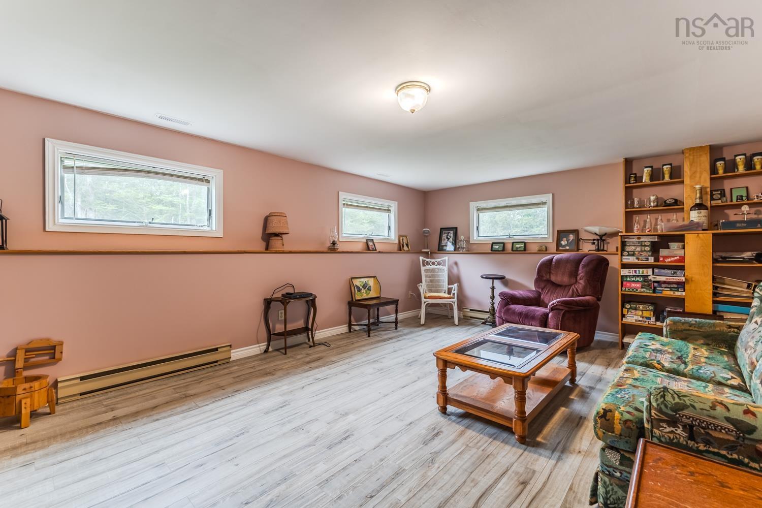 $515,000.00: 56 Hiram Lynds Rd, North River