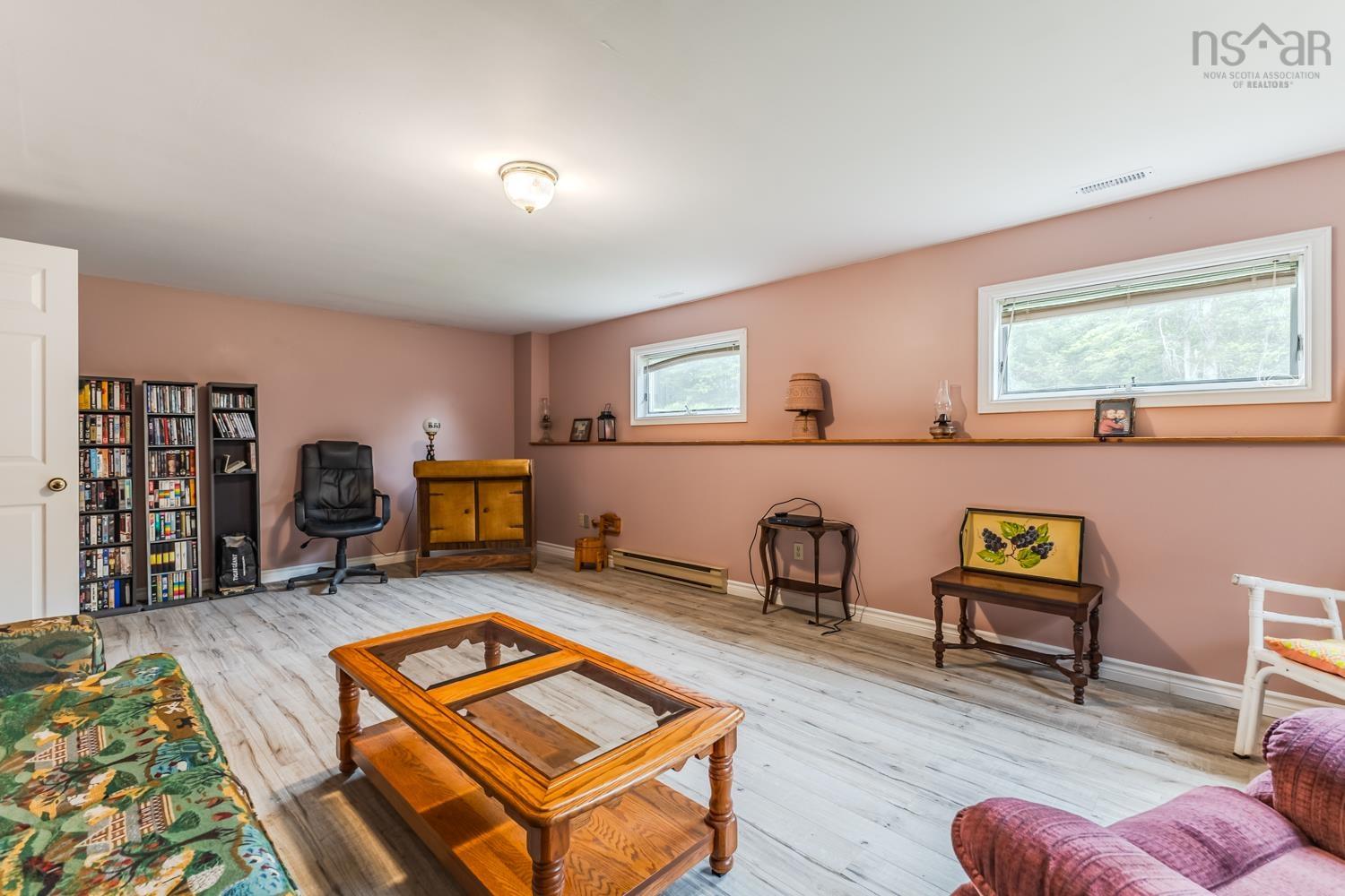 $515,000.00: 56 Hiram Lynds Rd, North River