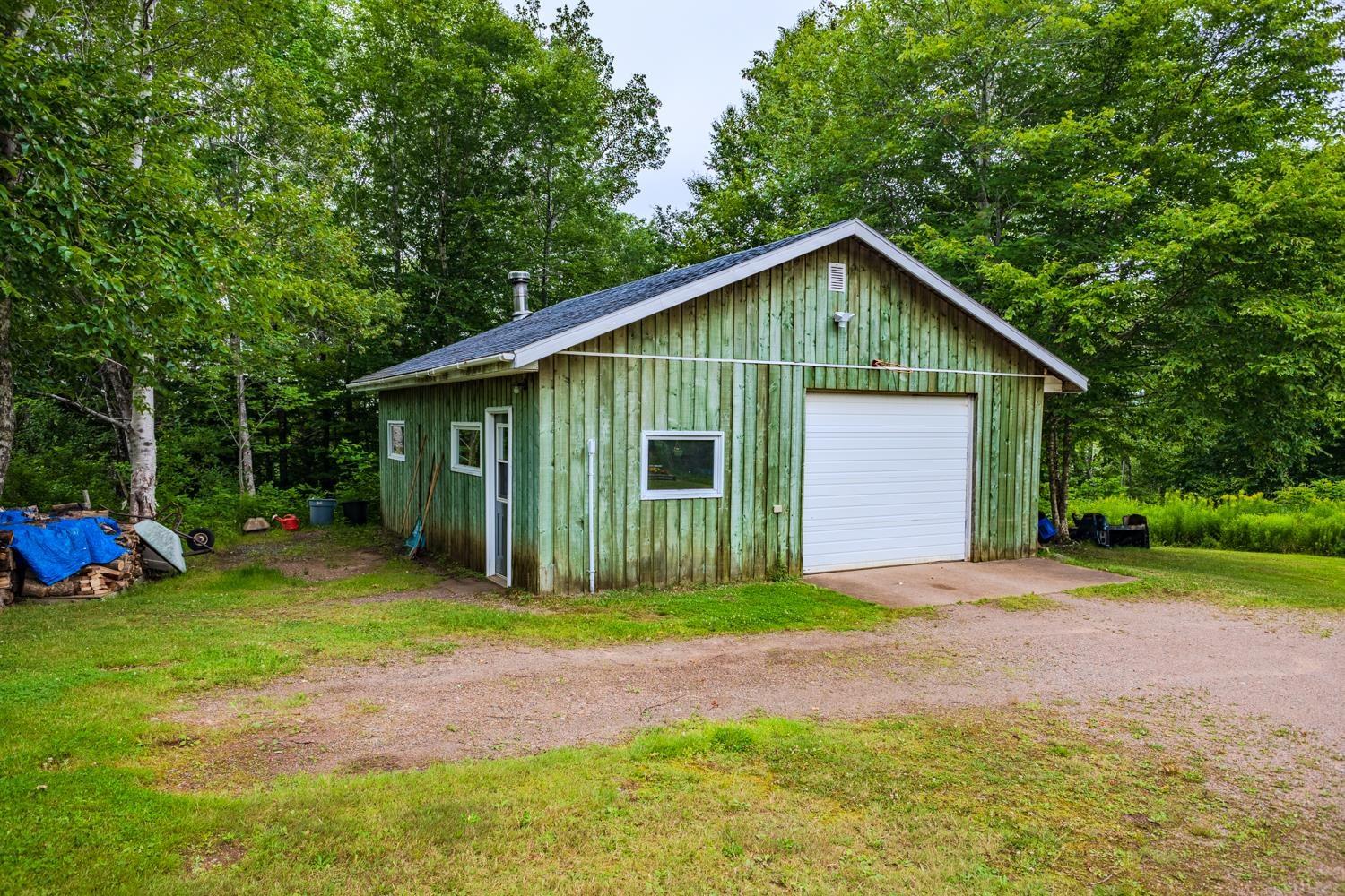 $515,000.00: 56 Hiram Lynds Rd, North River