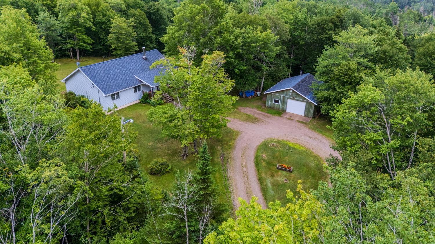 $515,000.00: 56 Hiram Lynds Rd, North River