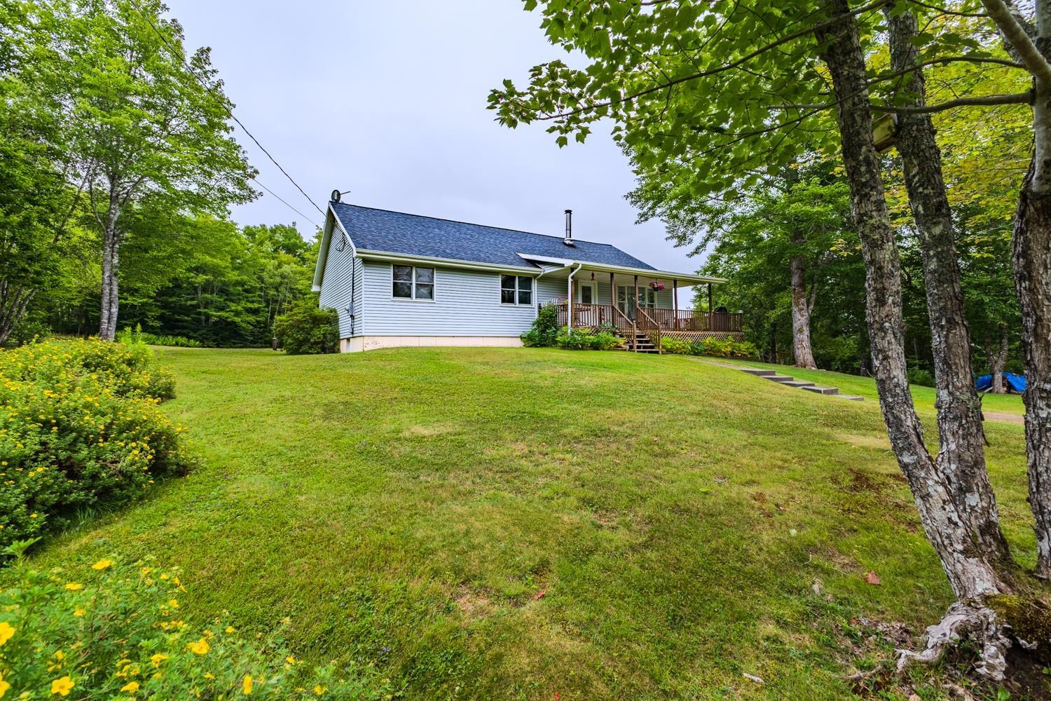 $515,000.00: 56 Hiram Lynds Rd, North River