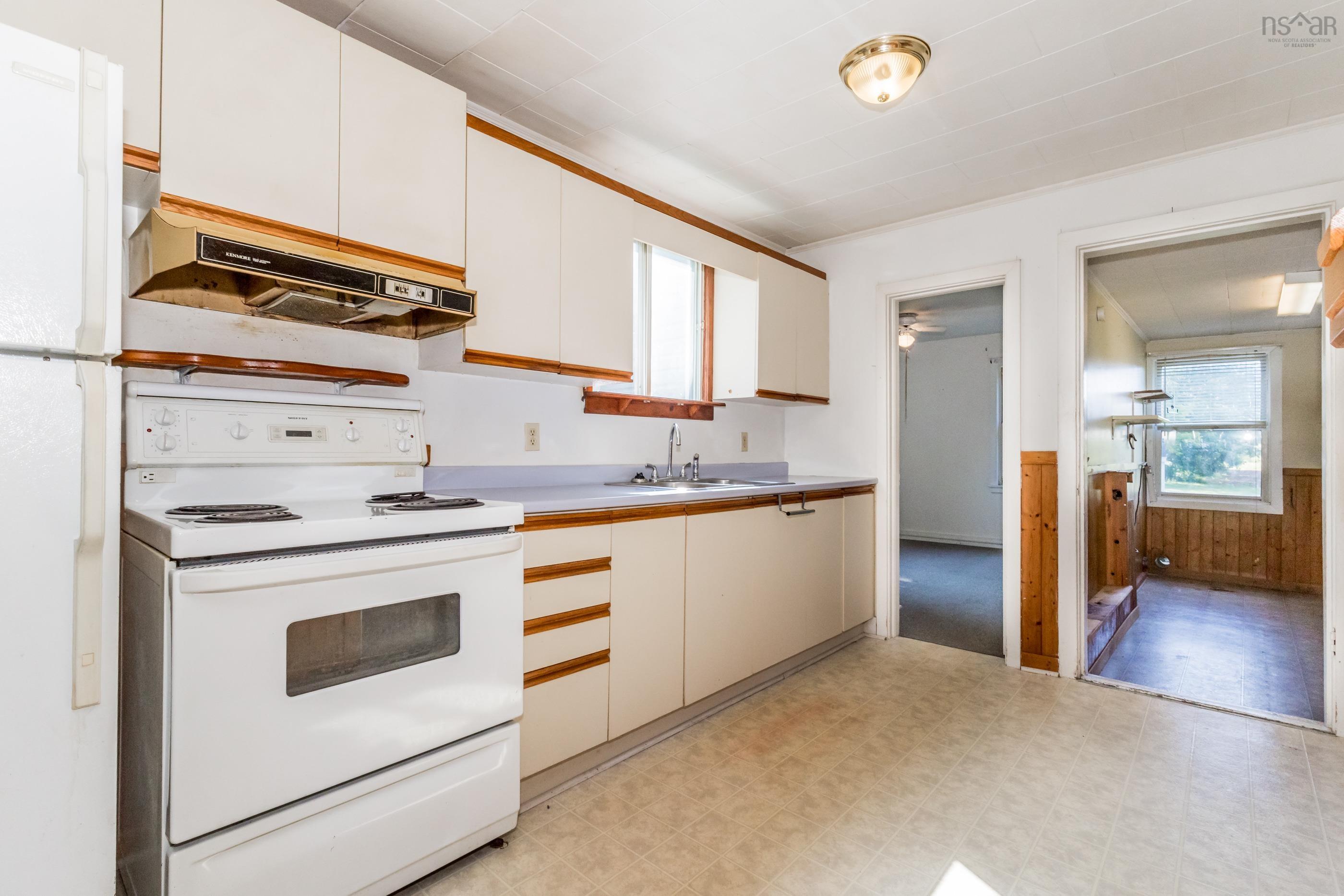 $215,000.00: 4538 Highway 1, South Berwick