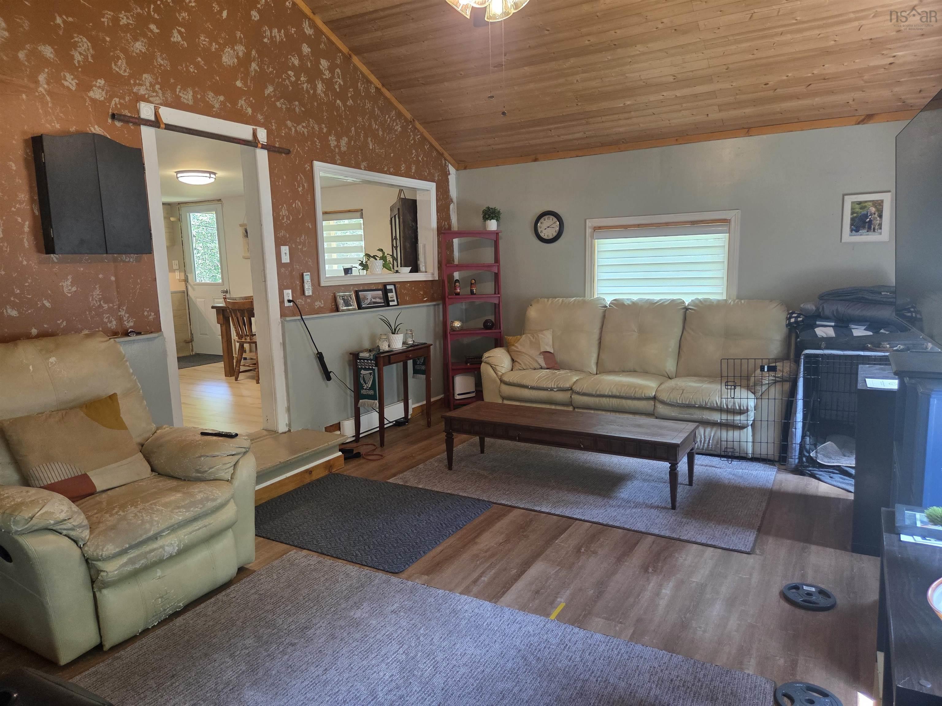 $299,900.00: 40 Jefferson Road, Bear River East