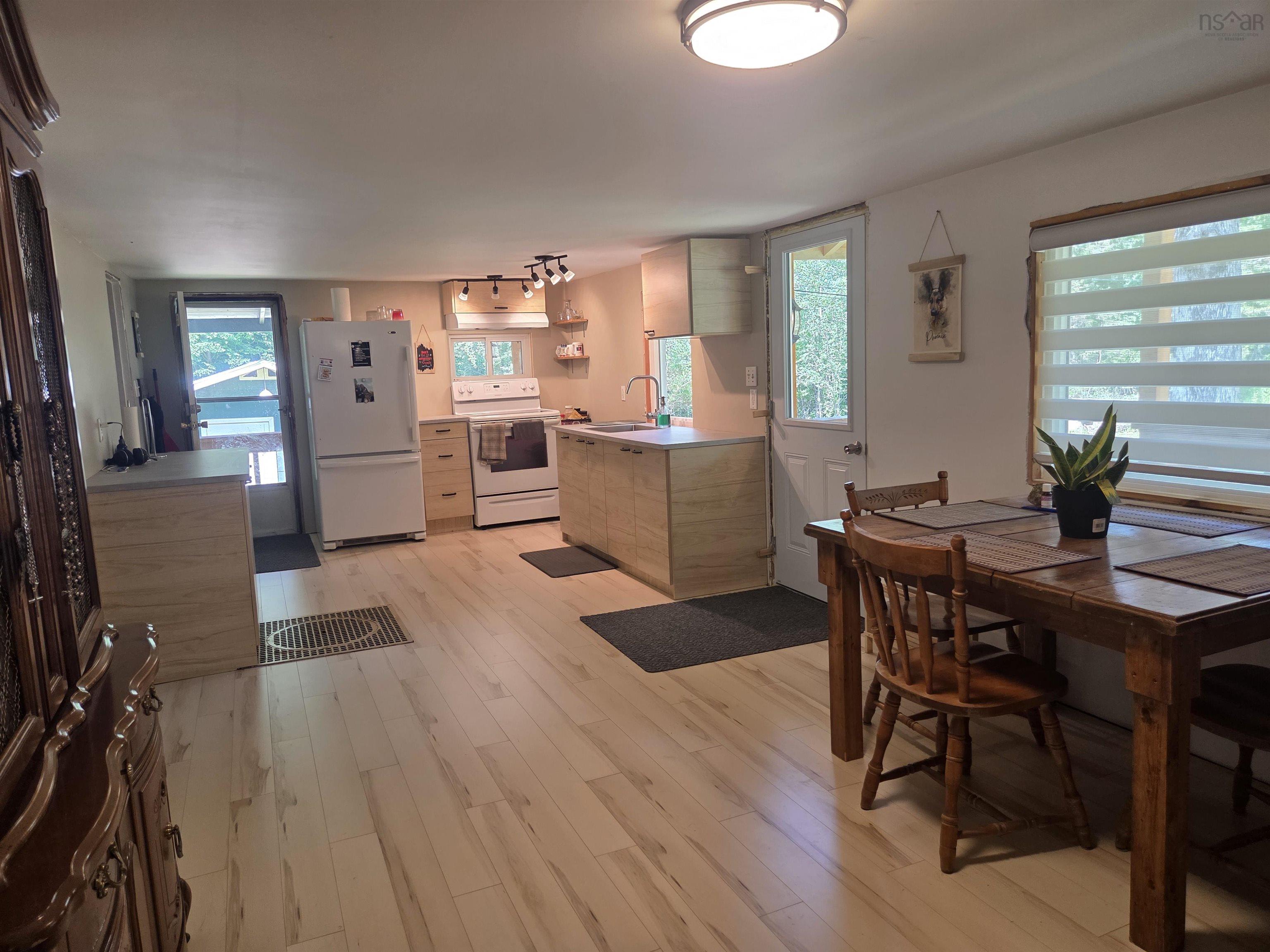 $299,900.00: 40 Jefferson Road, Bear River East