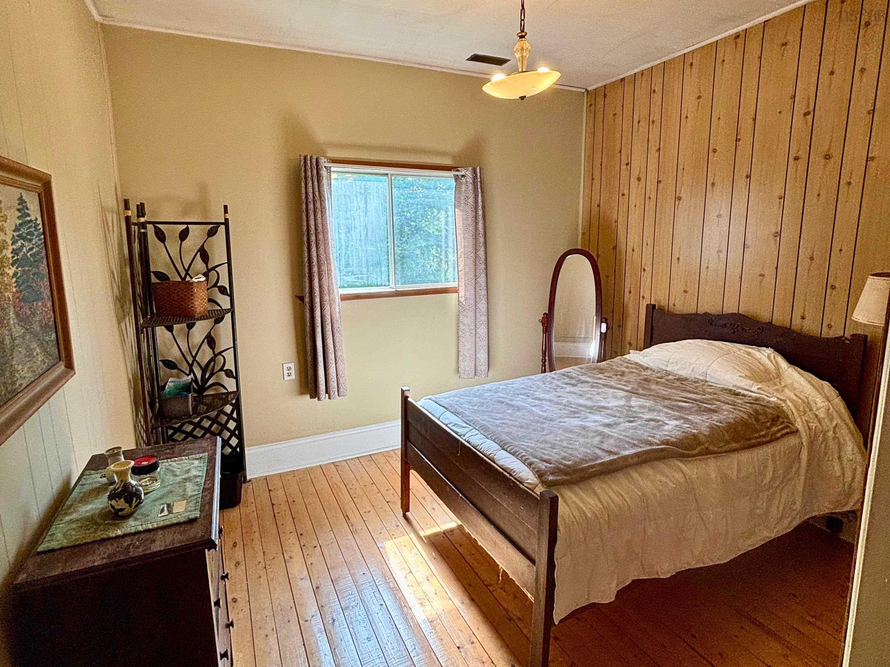 $269,000.00: 13510 HWY 6, Isaacs Harbour North