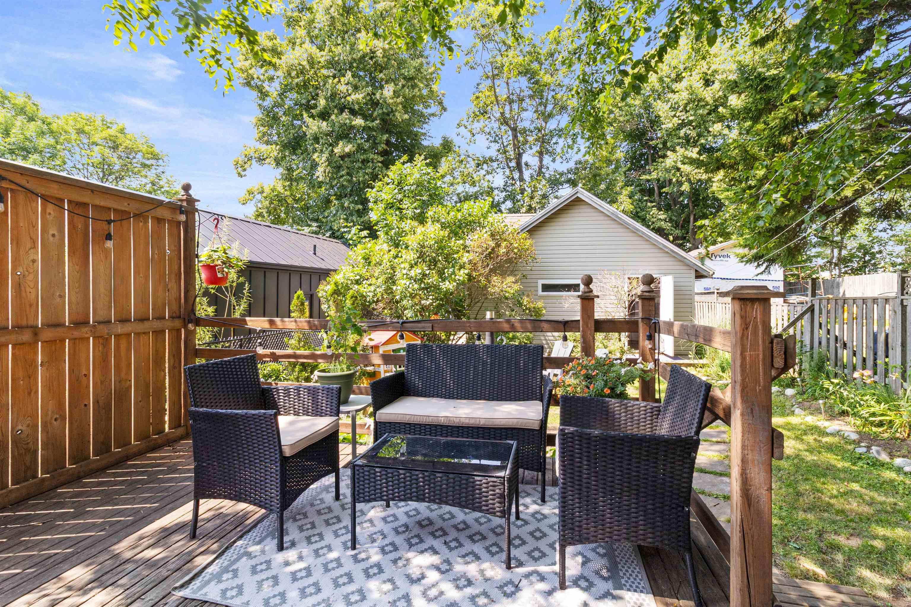 $574,900.00: 22 Brookside Avenue, Dartmouth
