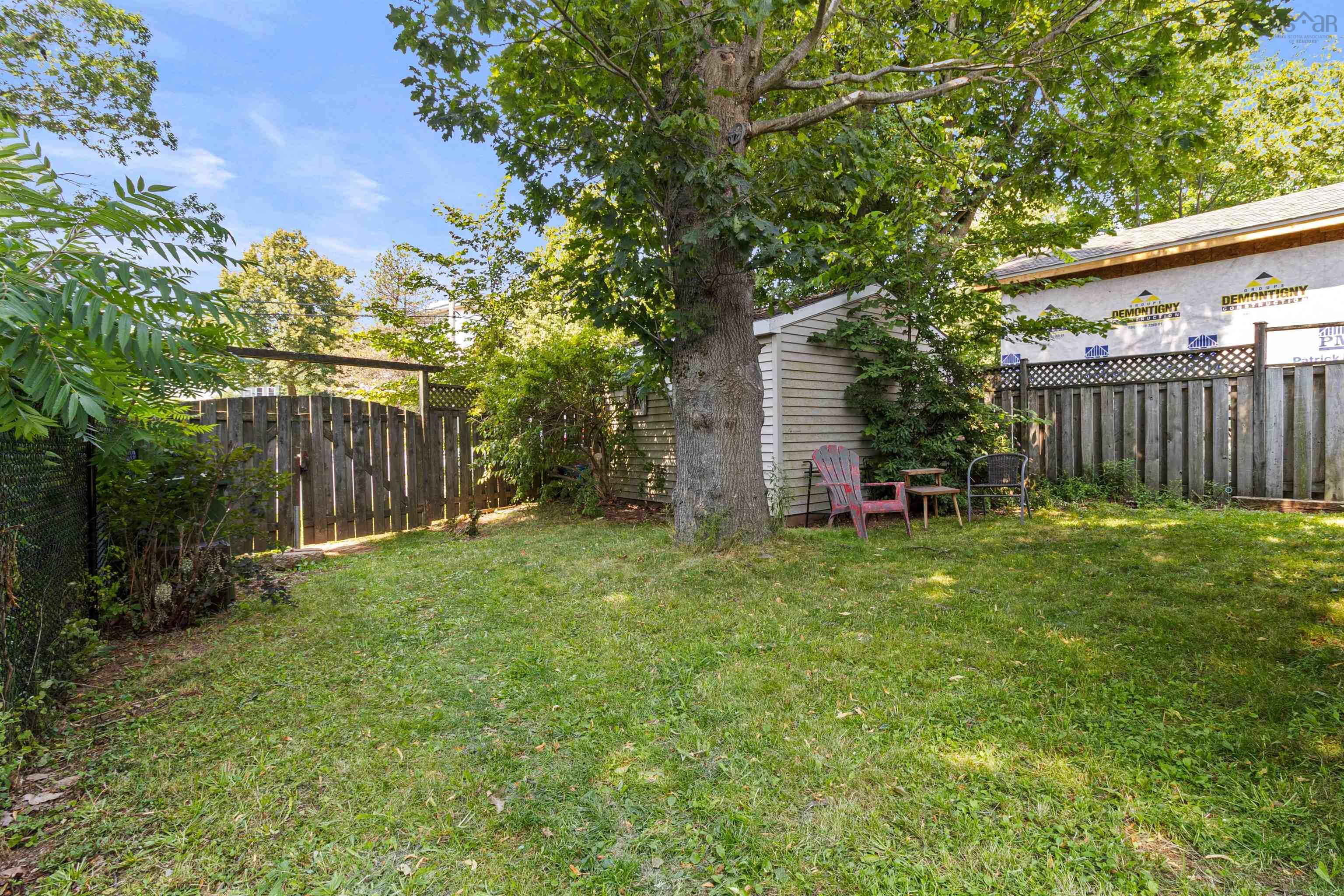 $574,900.00: 22 Brookside Avenue, Dartmouth