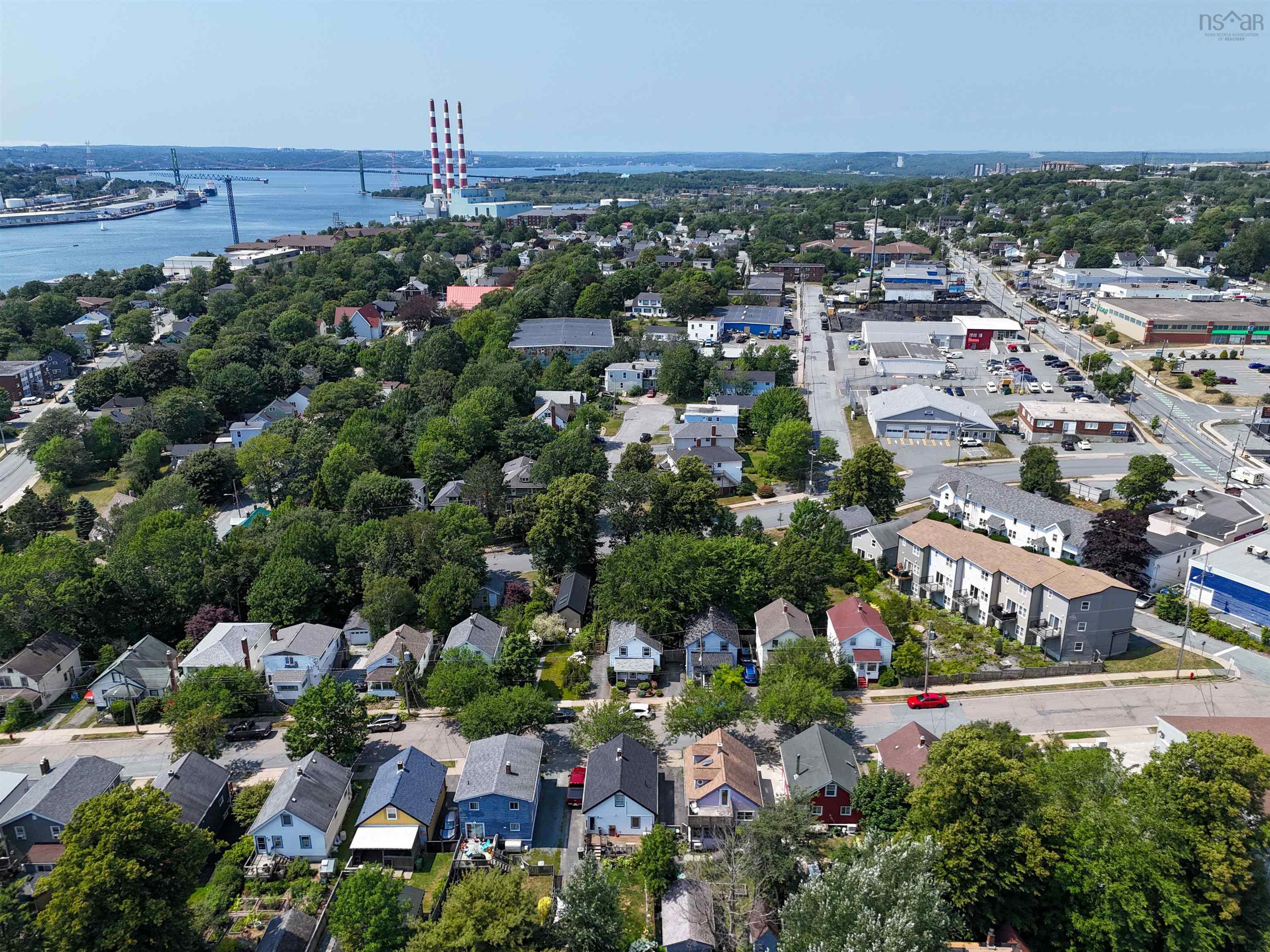 $574,900.00: 22 Brookside Avenue, Dartmouth