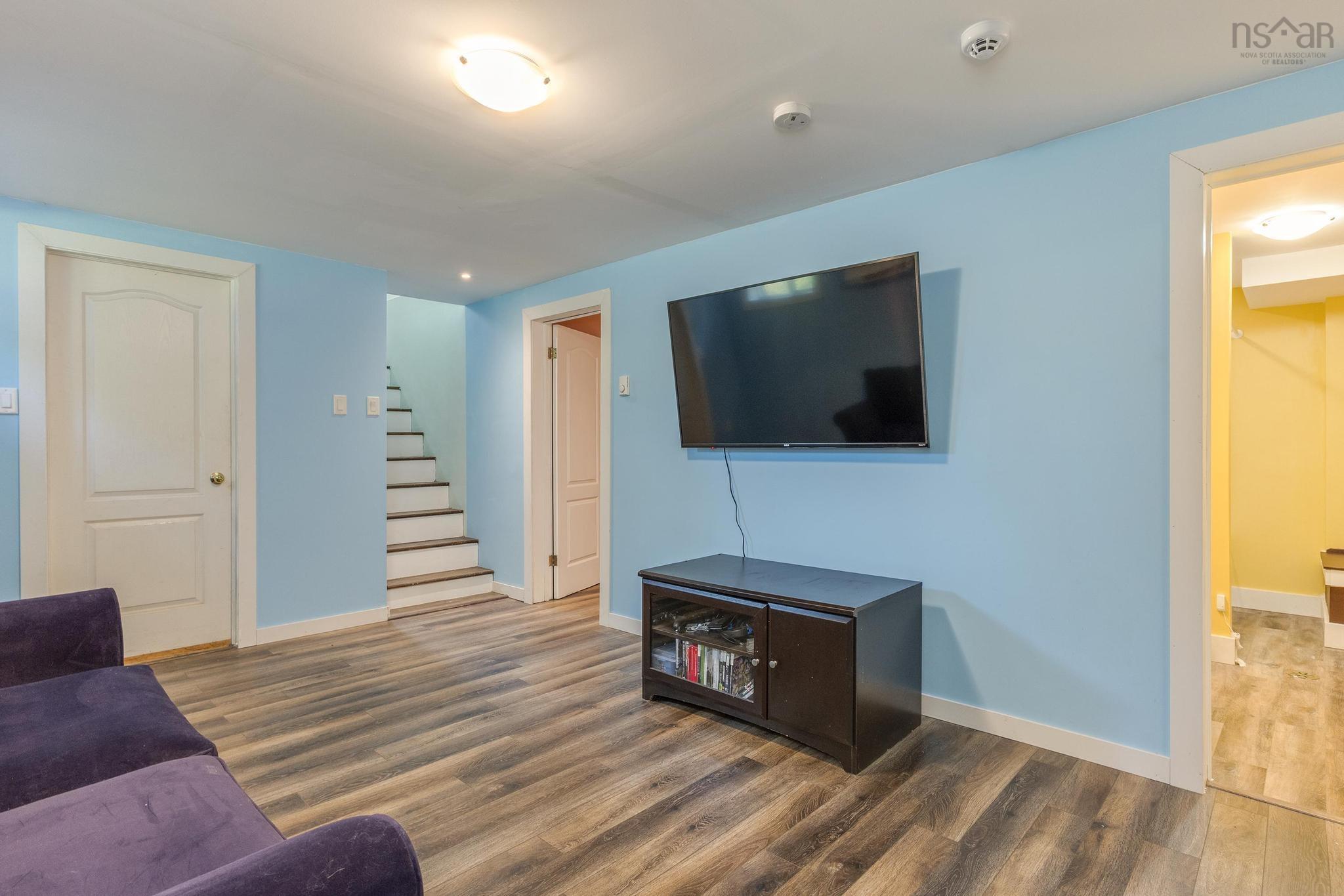 $549,900.00: 229 Kaye Street, Lower Sackville