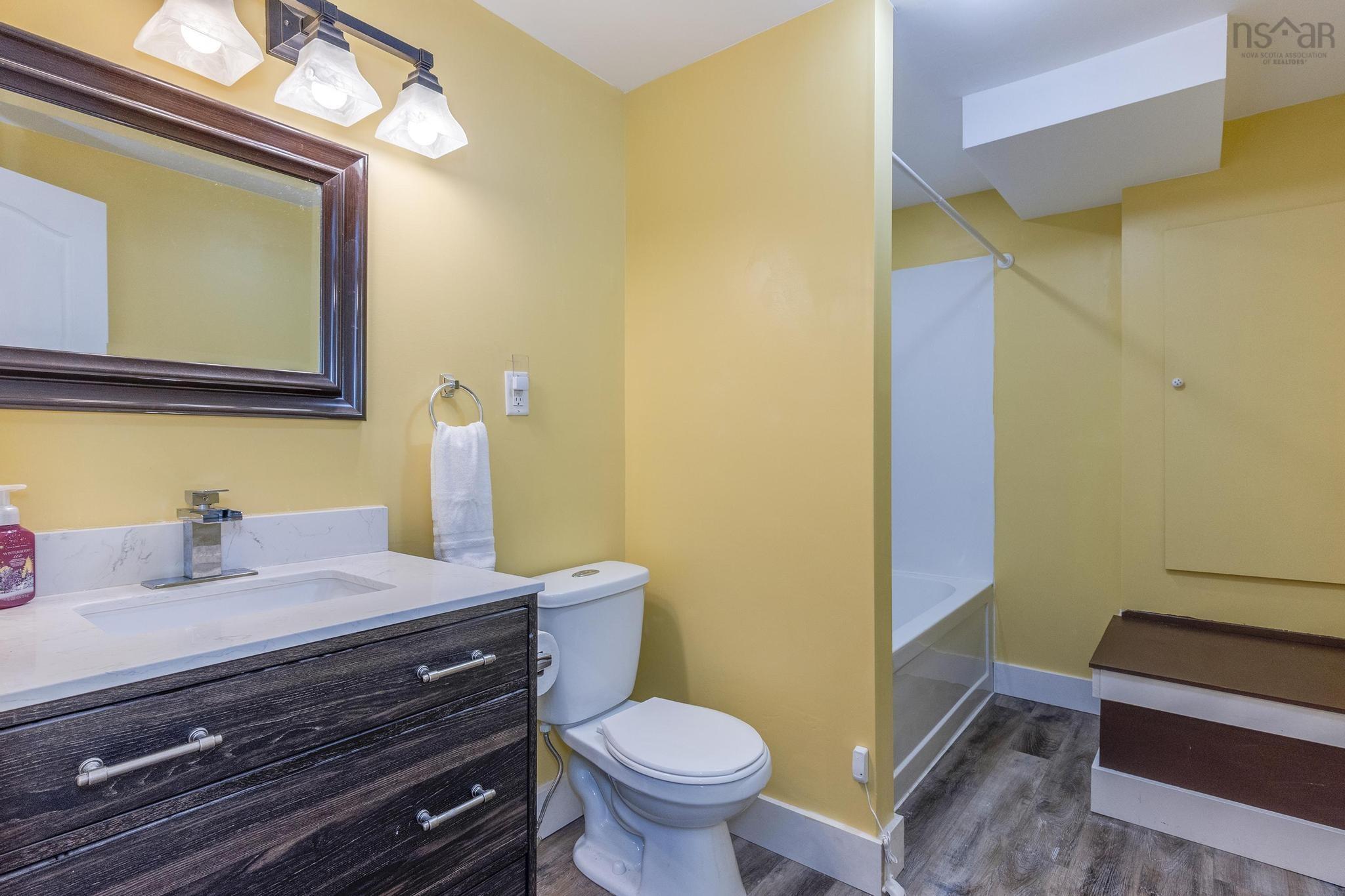 $549,900.00: 229 Kaye Street, Lower Sackville