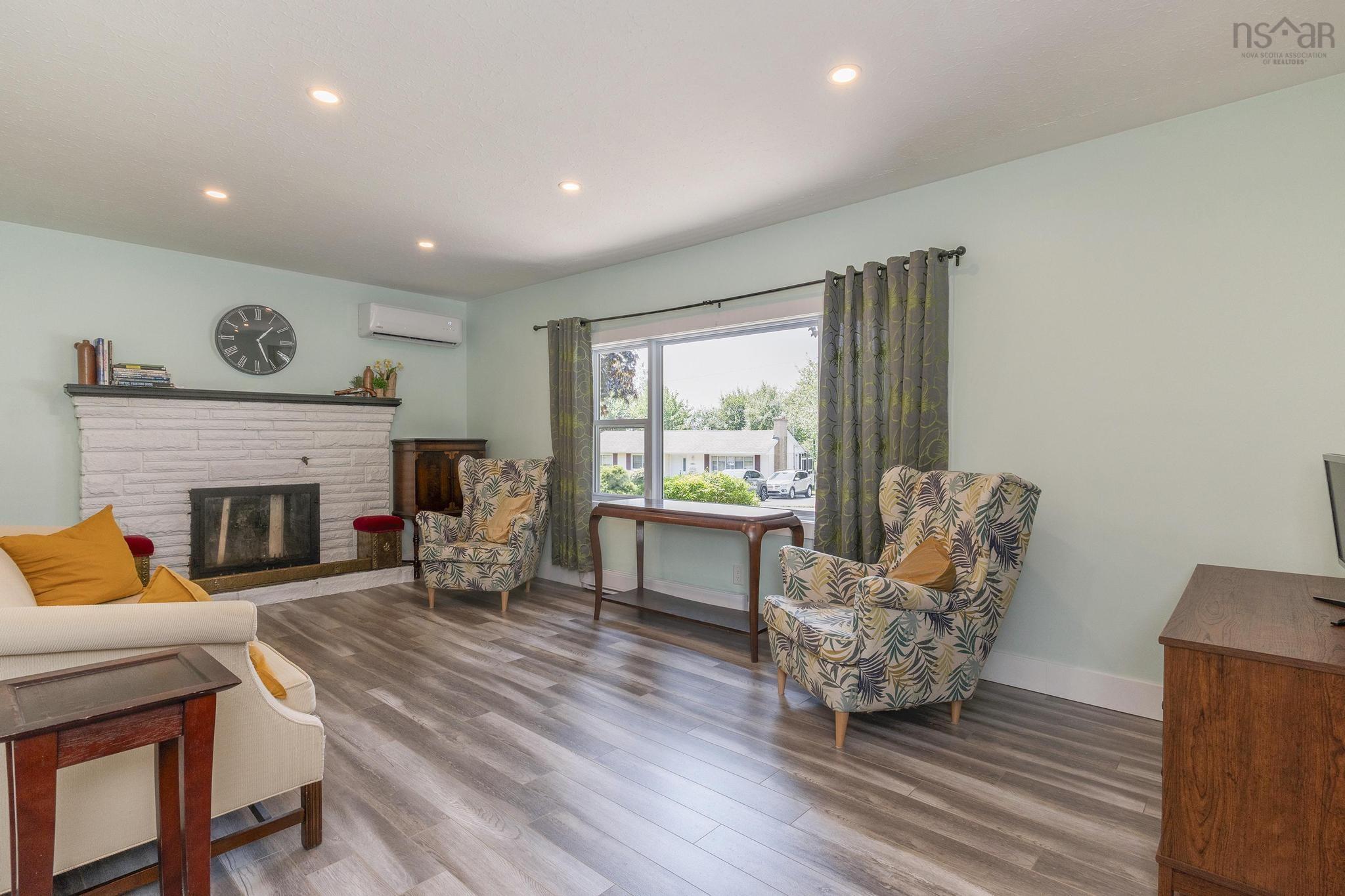 $549,900.00: 229 Kaye Street, Lower Sackville