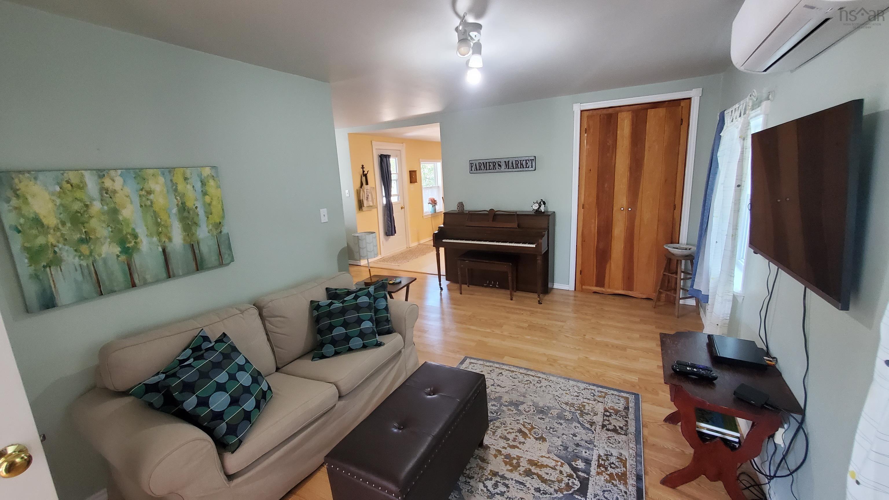 $275,000.00: 273 Main Street, Parrsboro