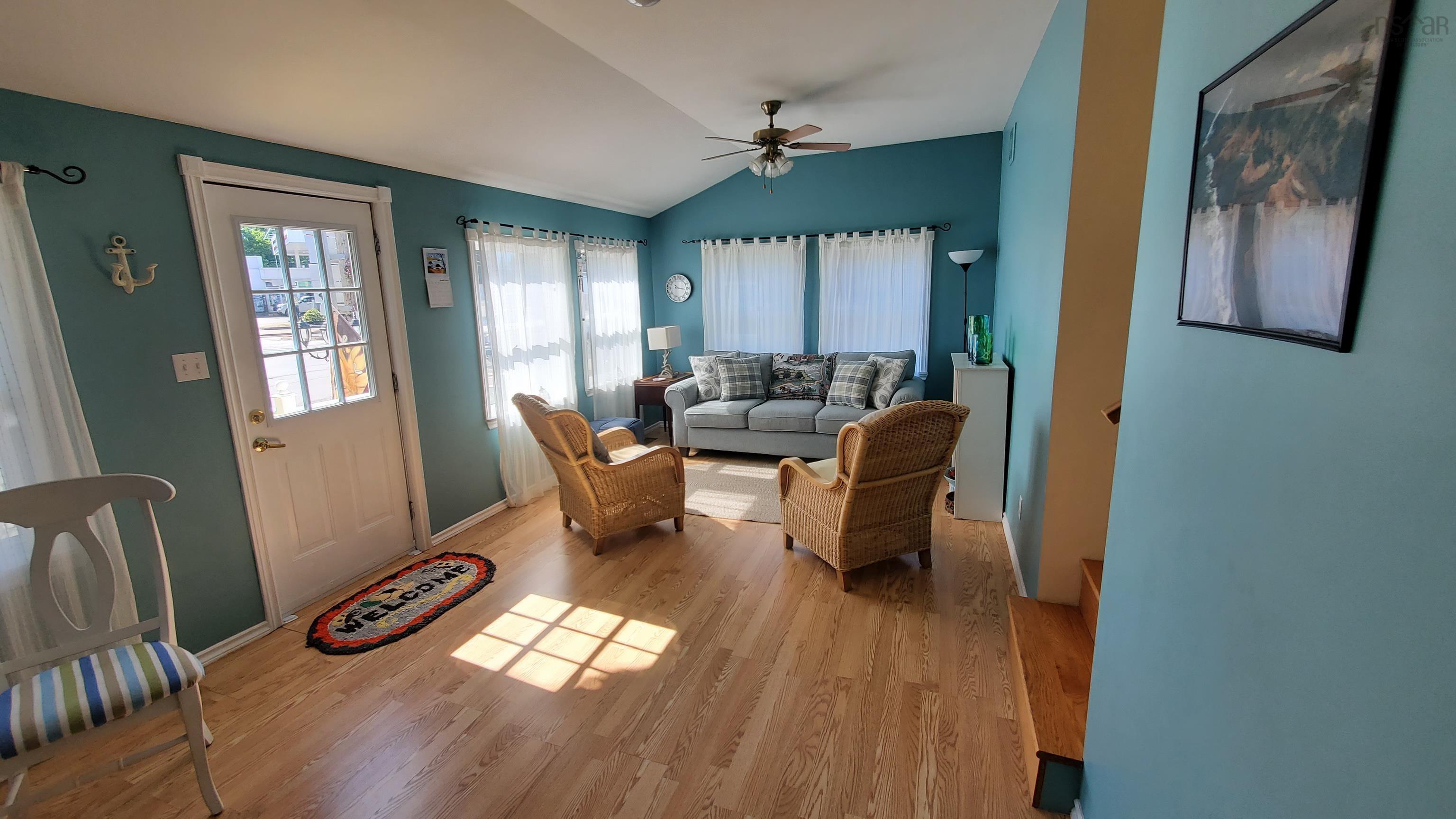 $275,000.00: 273 Main Street, Parrsboro