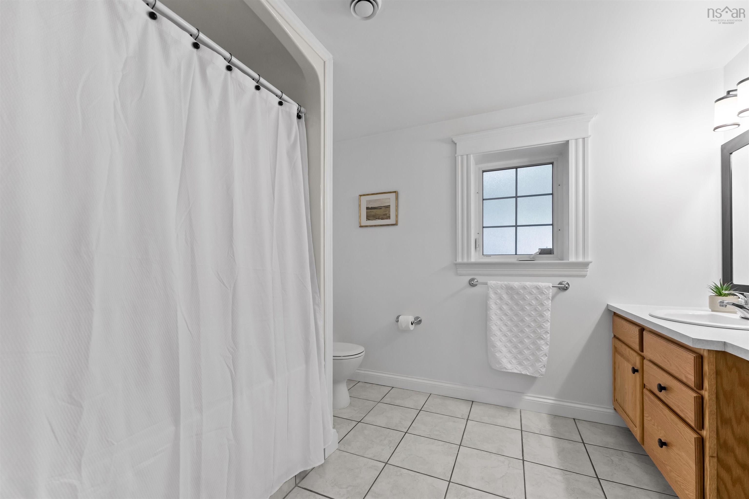 $725,000.00: 27 Somerset Drive, Bible Hill