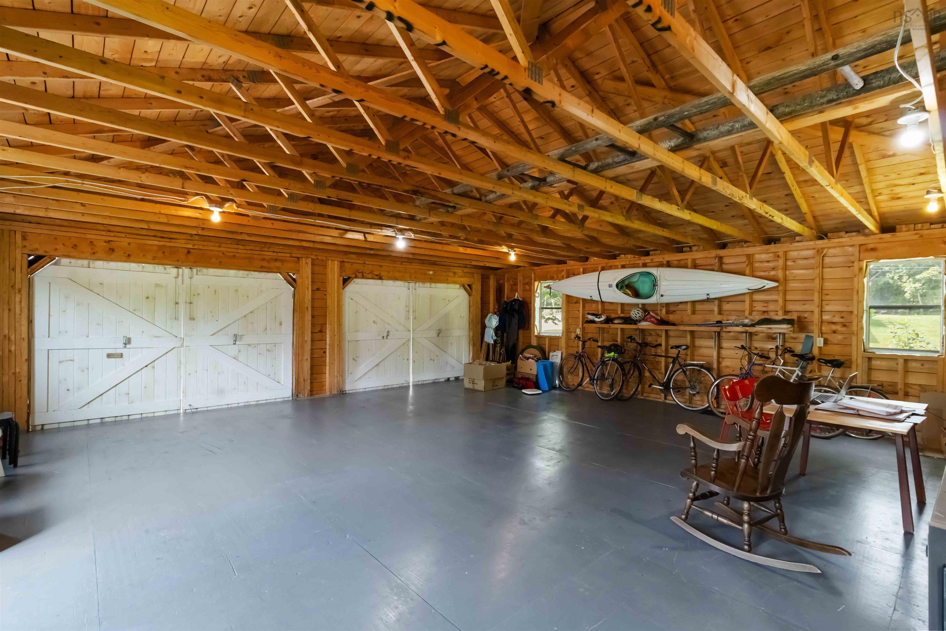 $399,900.00: 42 Back Road, Broad Cove