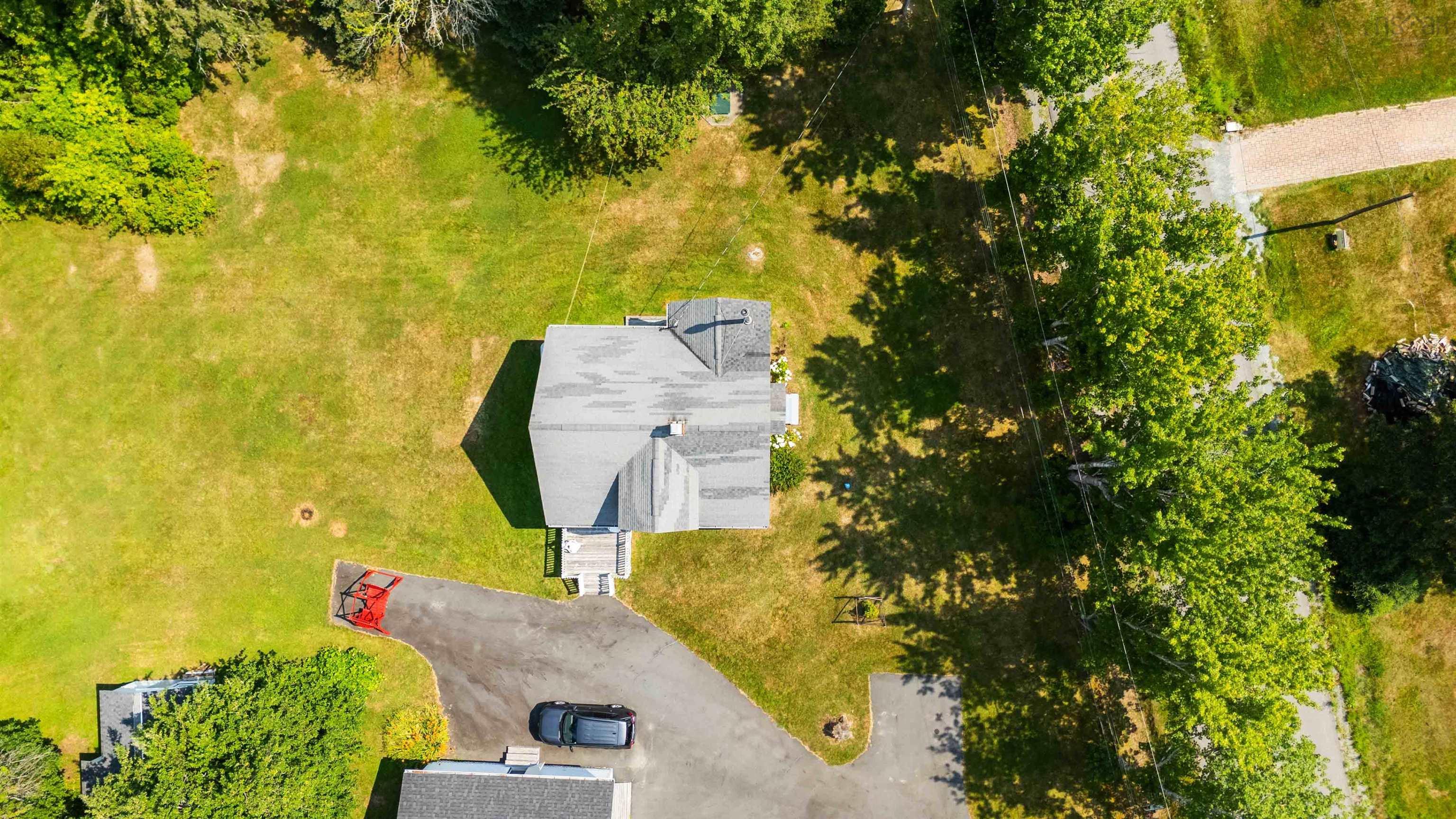 $399,900.00: 42 Back Road, Broad Cove