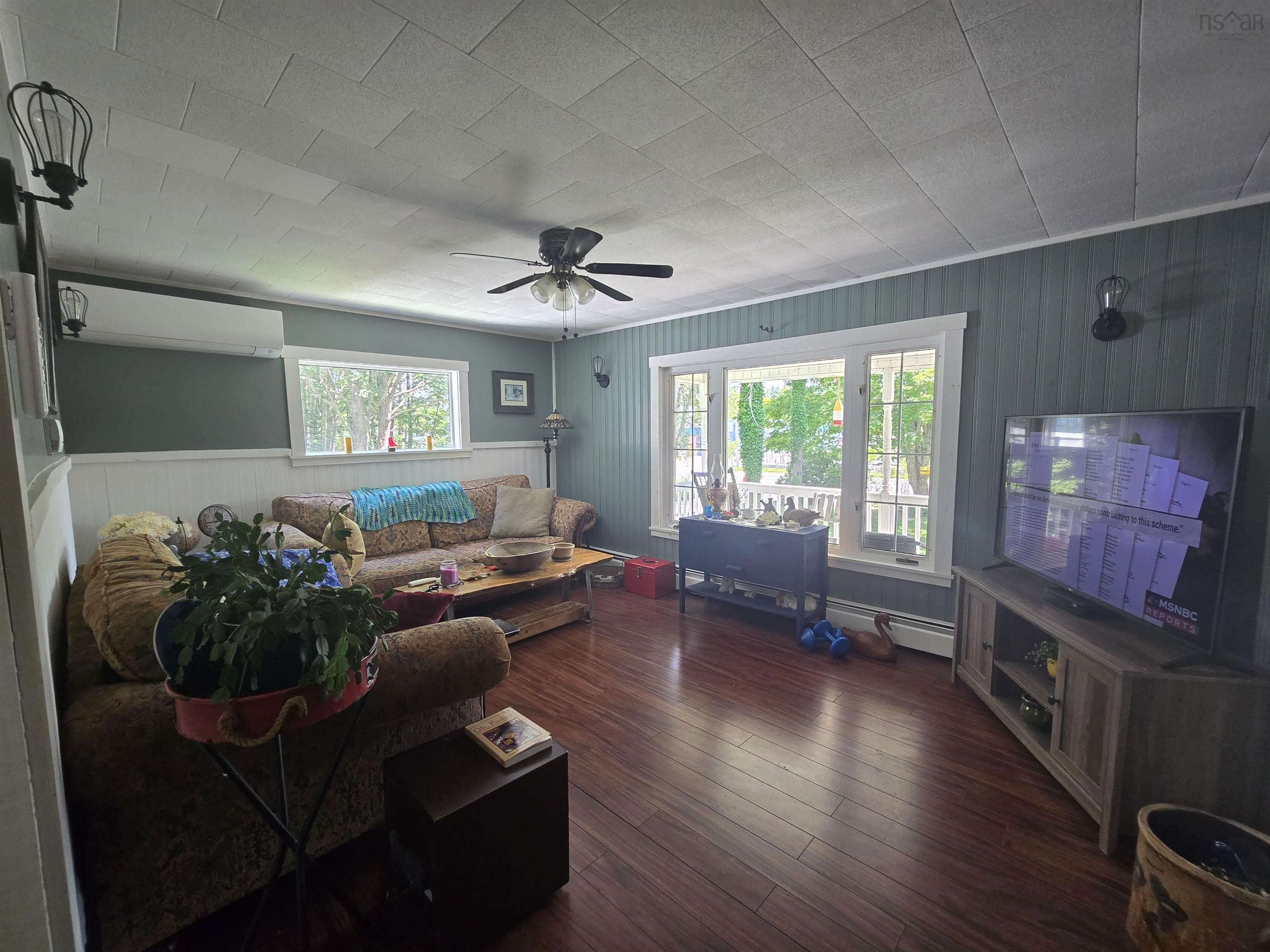 $259,900.00: 19 River Road, Milton