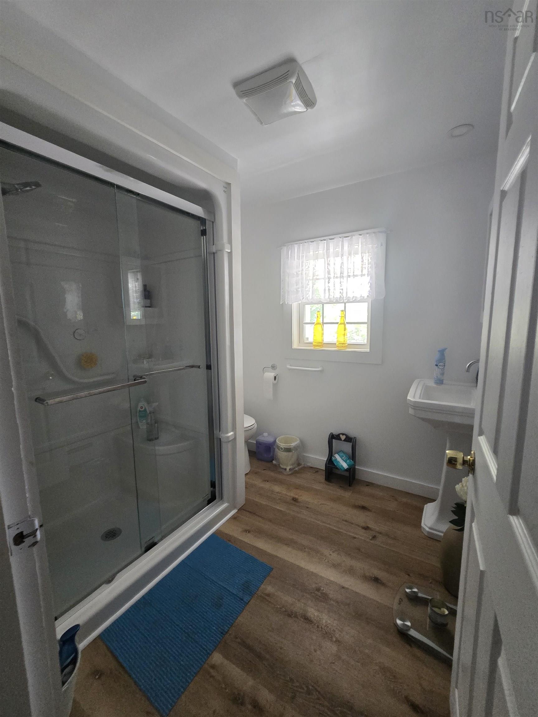 $259,900.00: 19 River Road, Milton