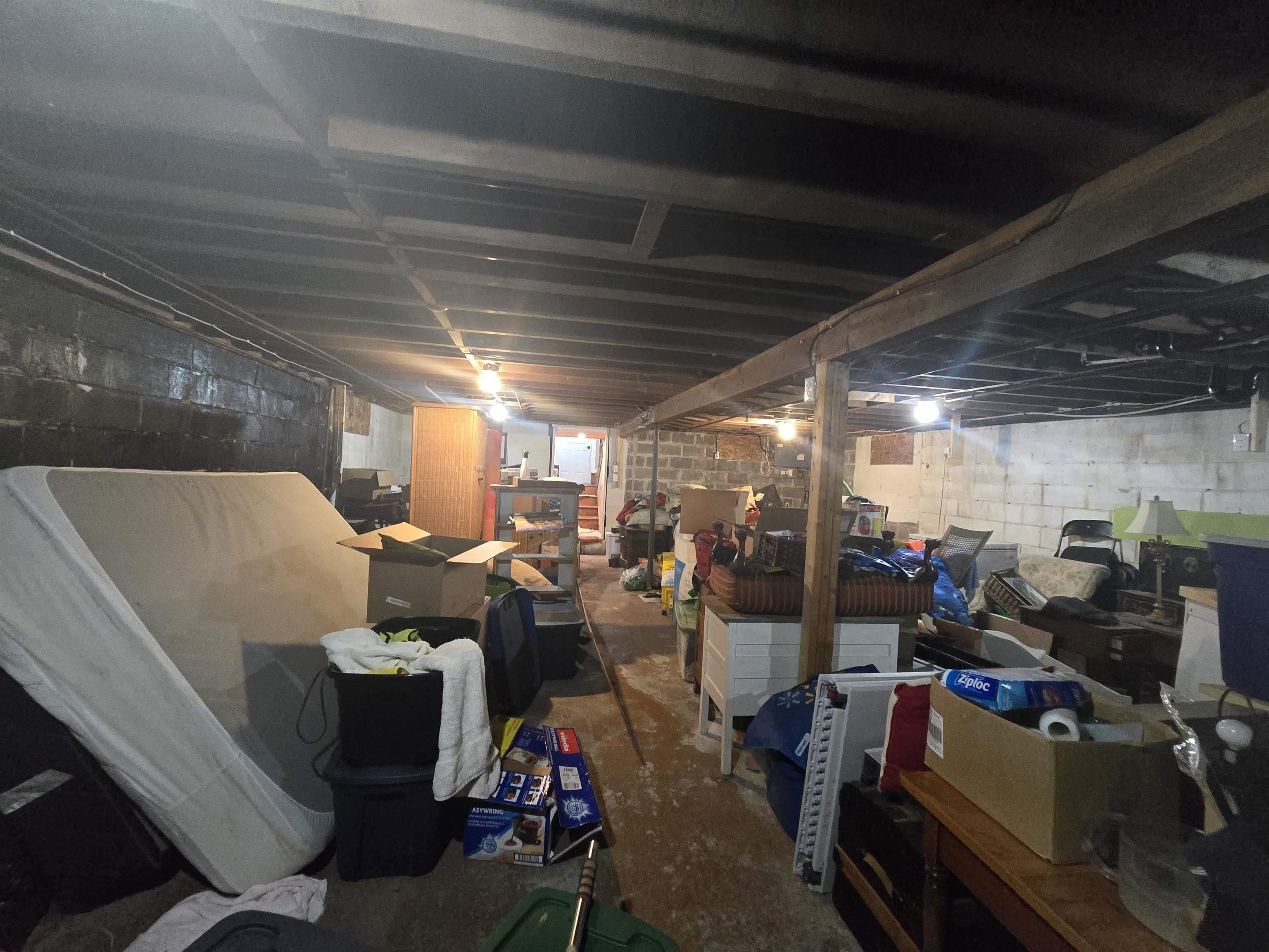 $259,900.00: 19 River Road, Milton