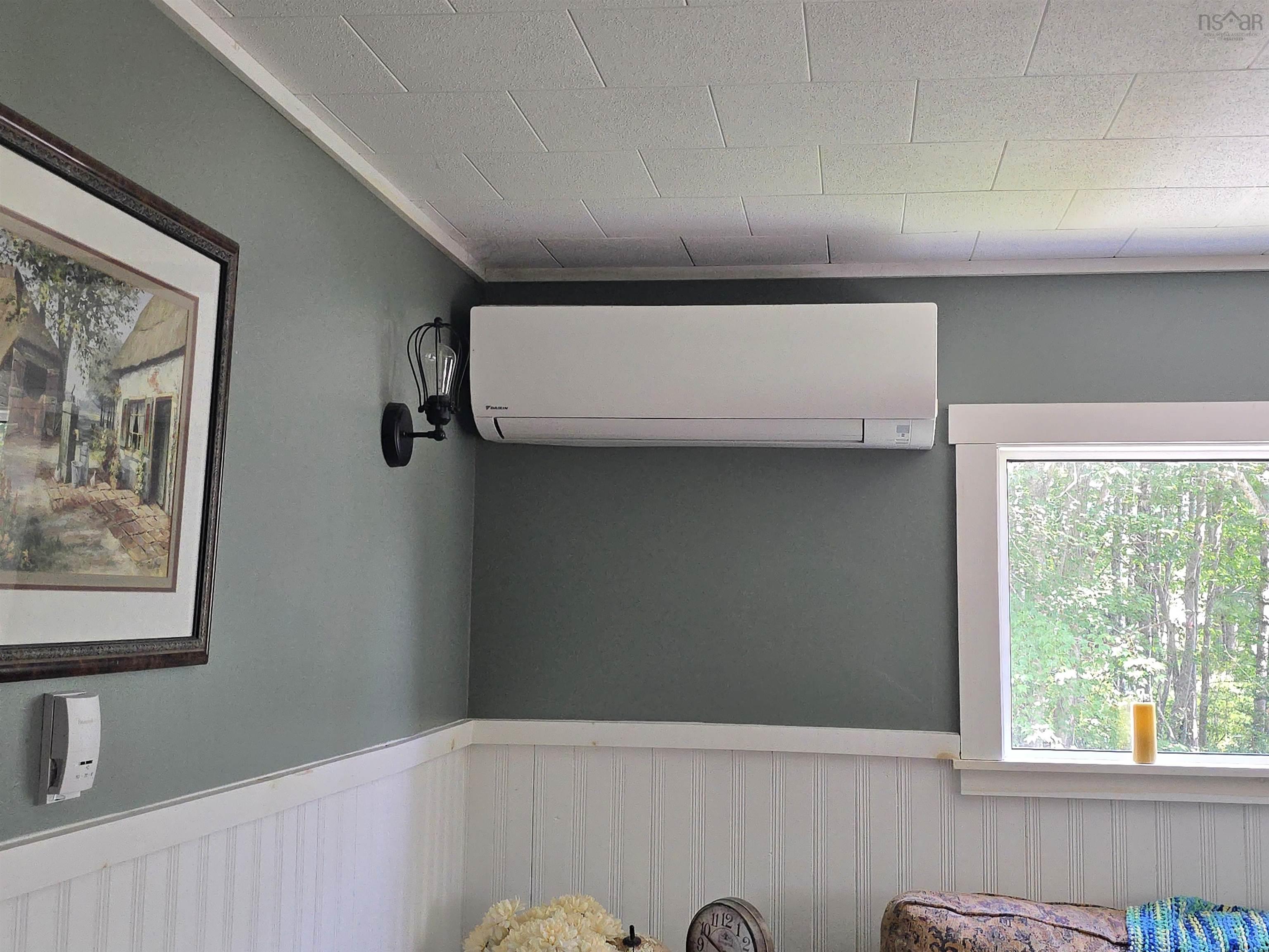 $259,900.00: 19 River Road, Milton