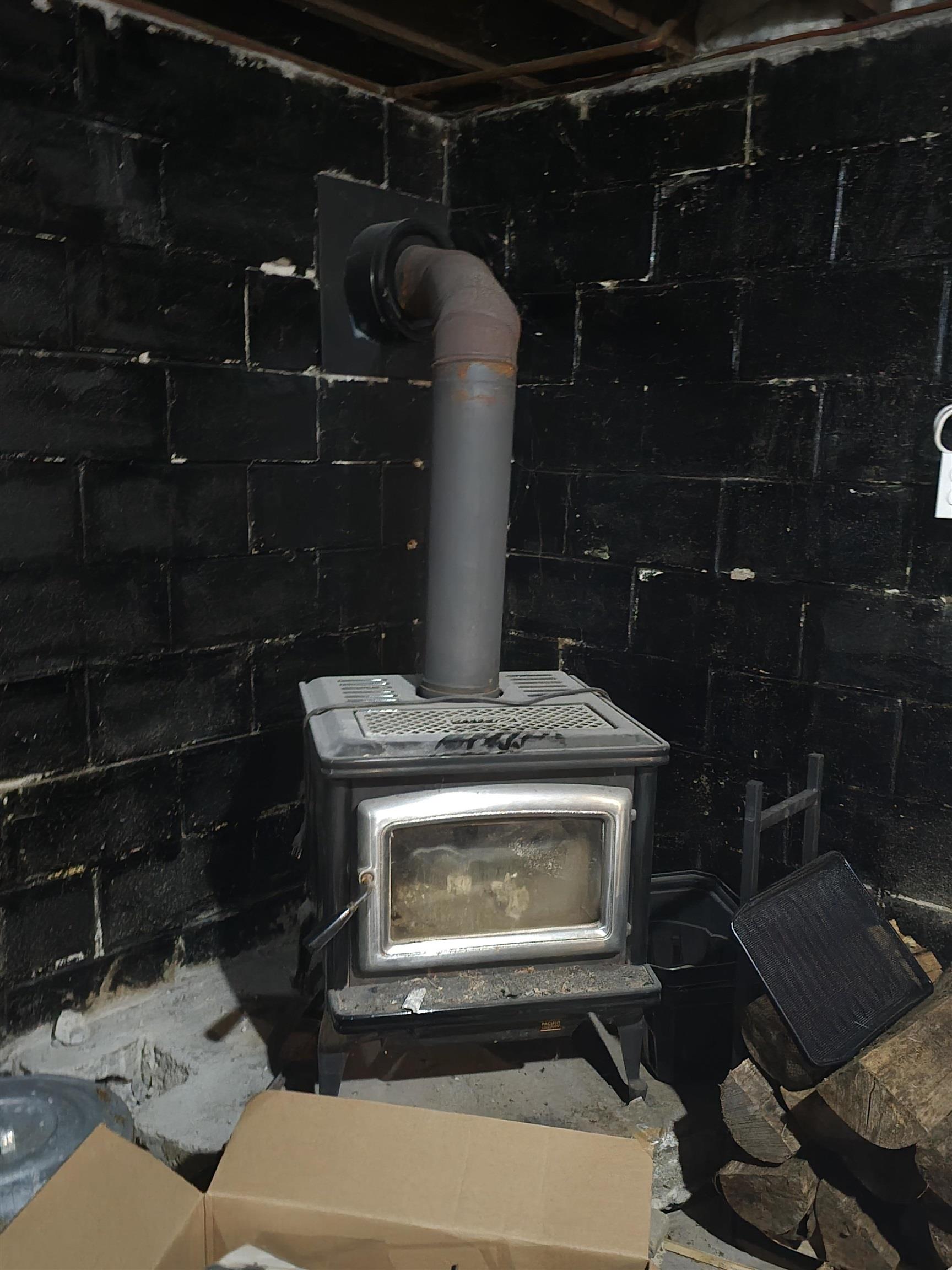 $259,900.00: 19 River Road, Milton