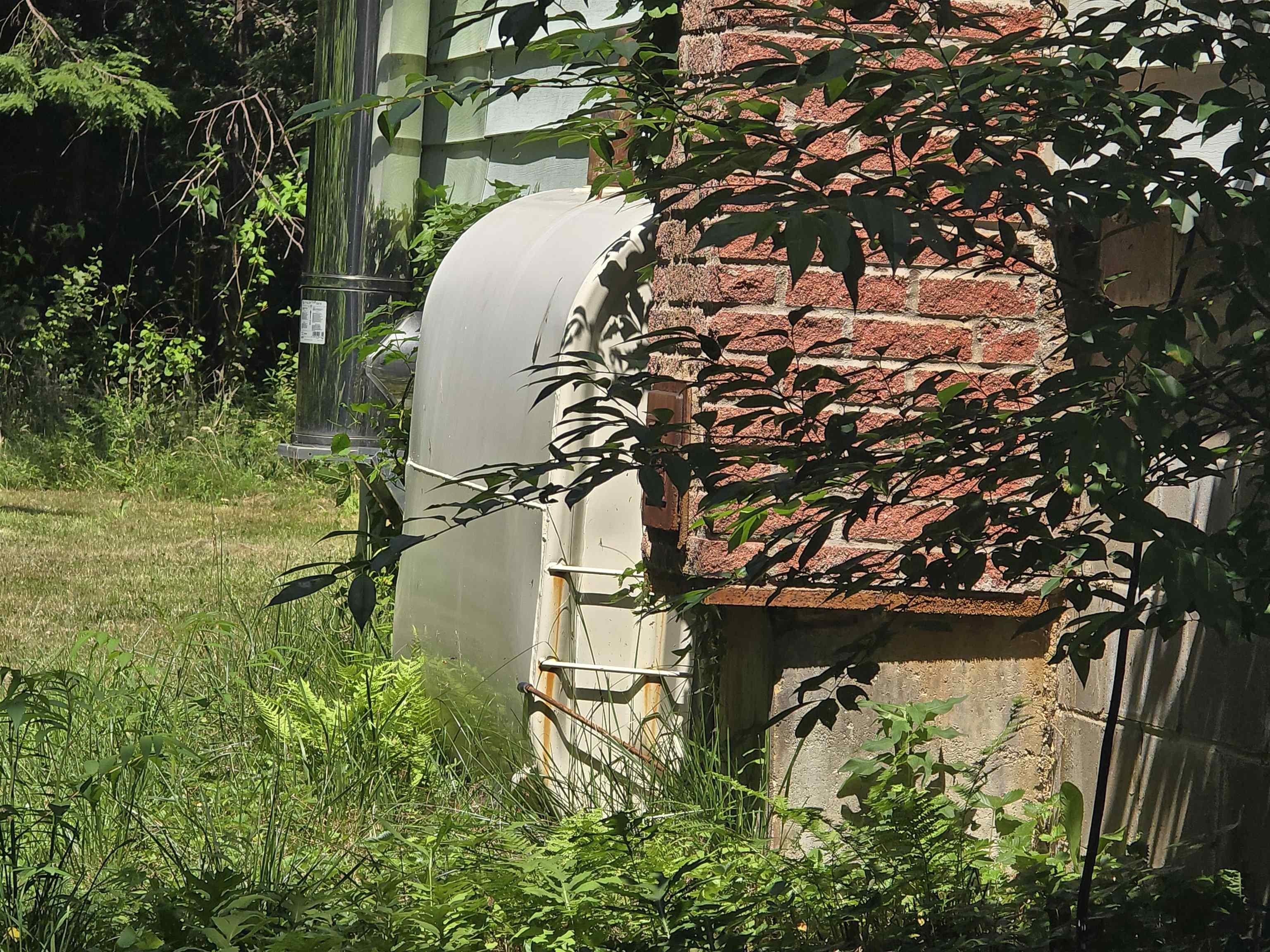 $259,900.00: 19 River Road, Milton