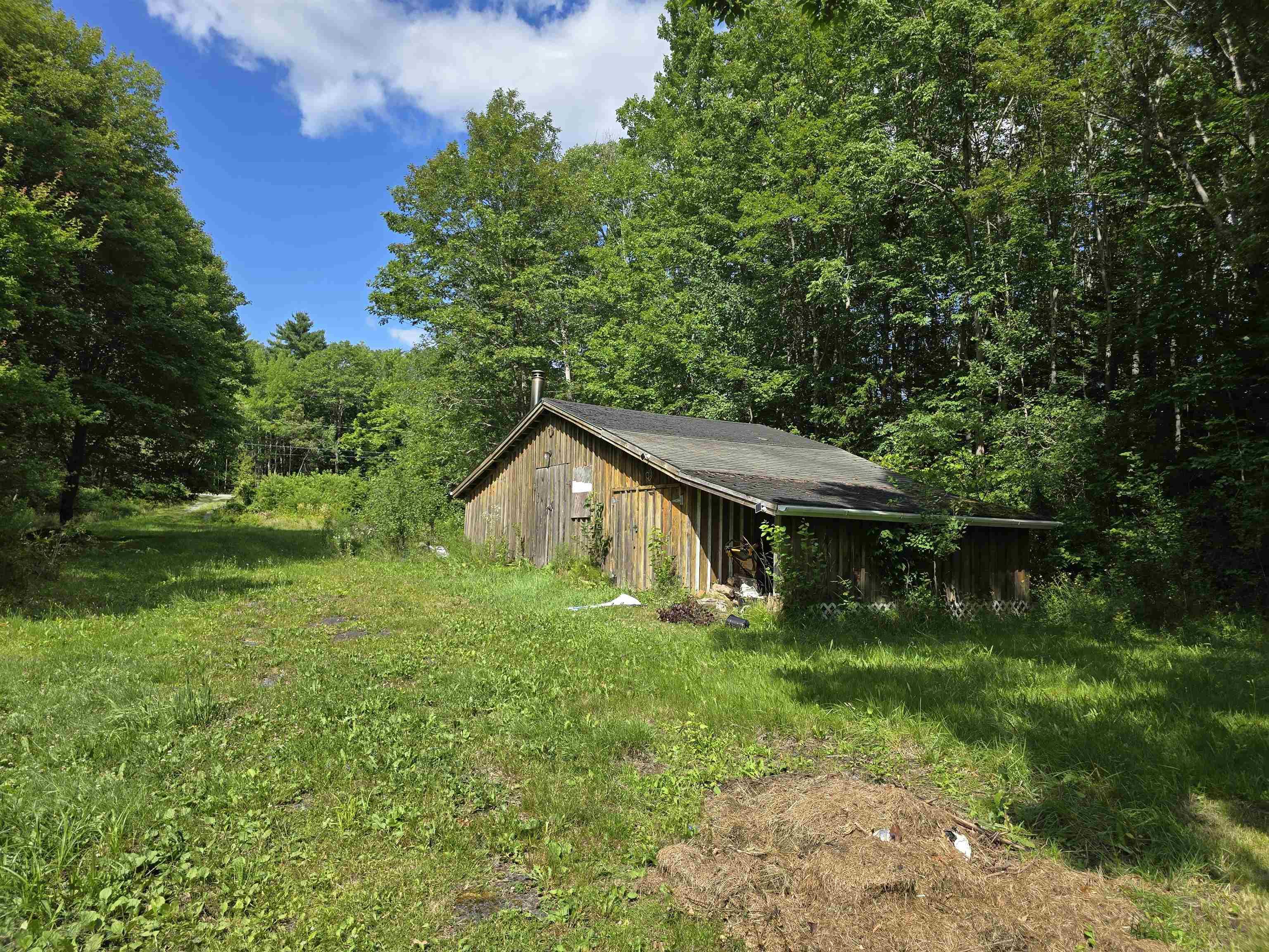 $259,900.00: 19 River Road, Milton