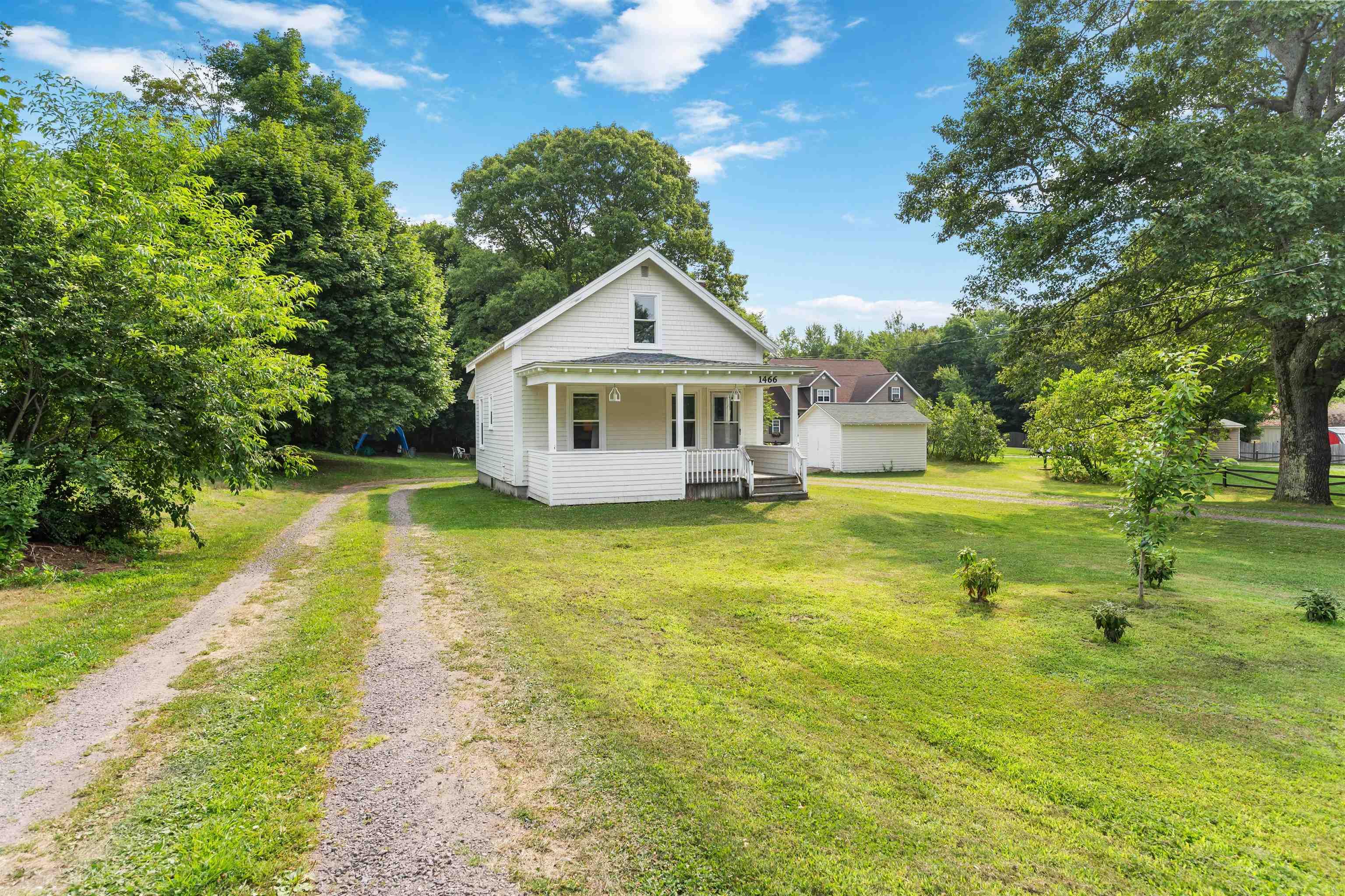 $333,333.00: 1466 Bridge Street, Kingston