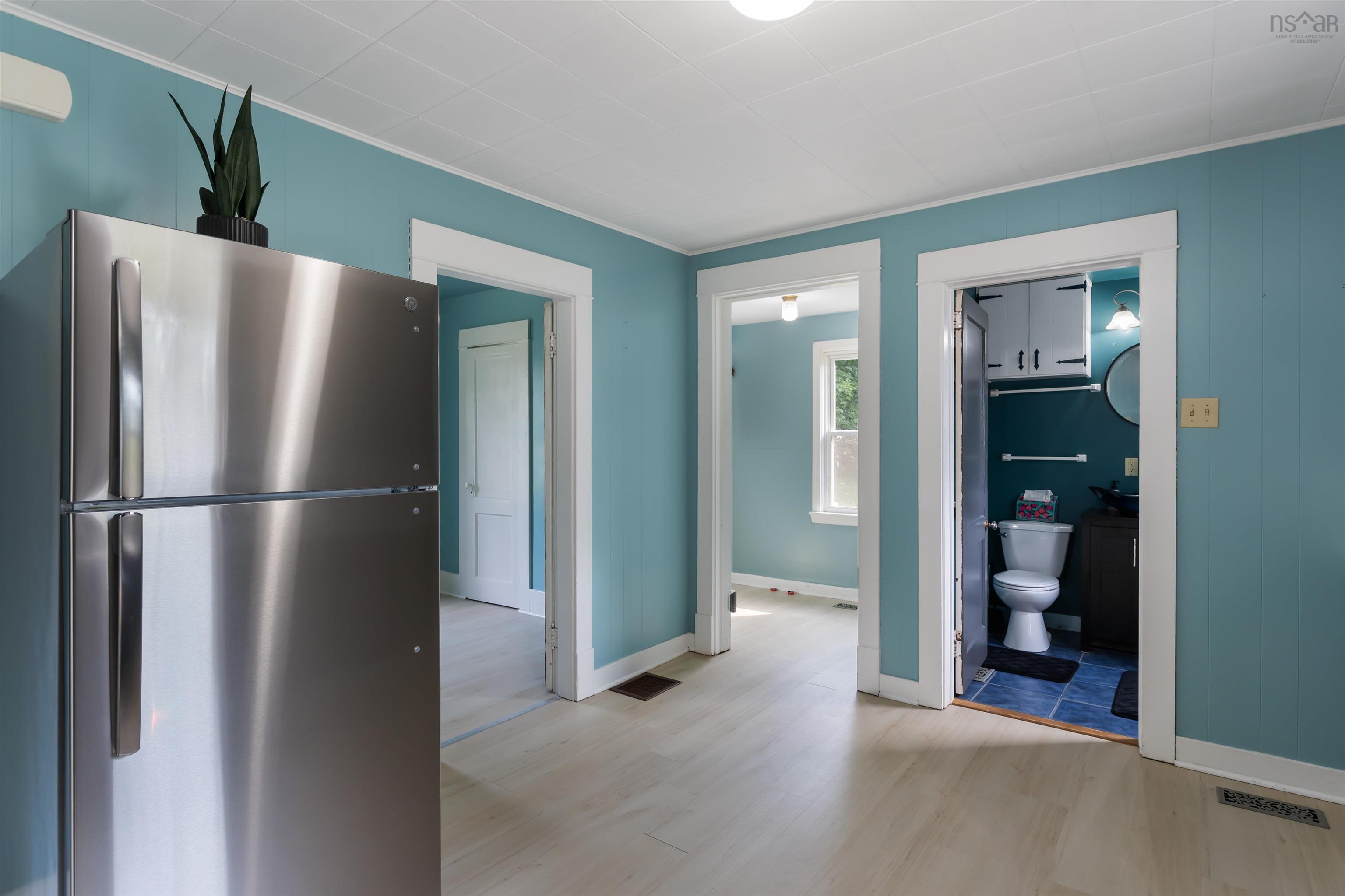 $333,333.00: 1466 Bridge Street, Kingston