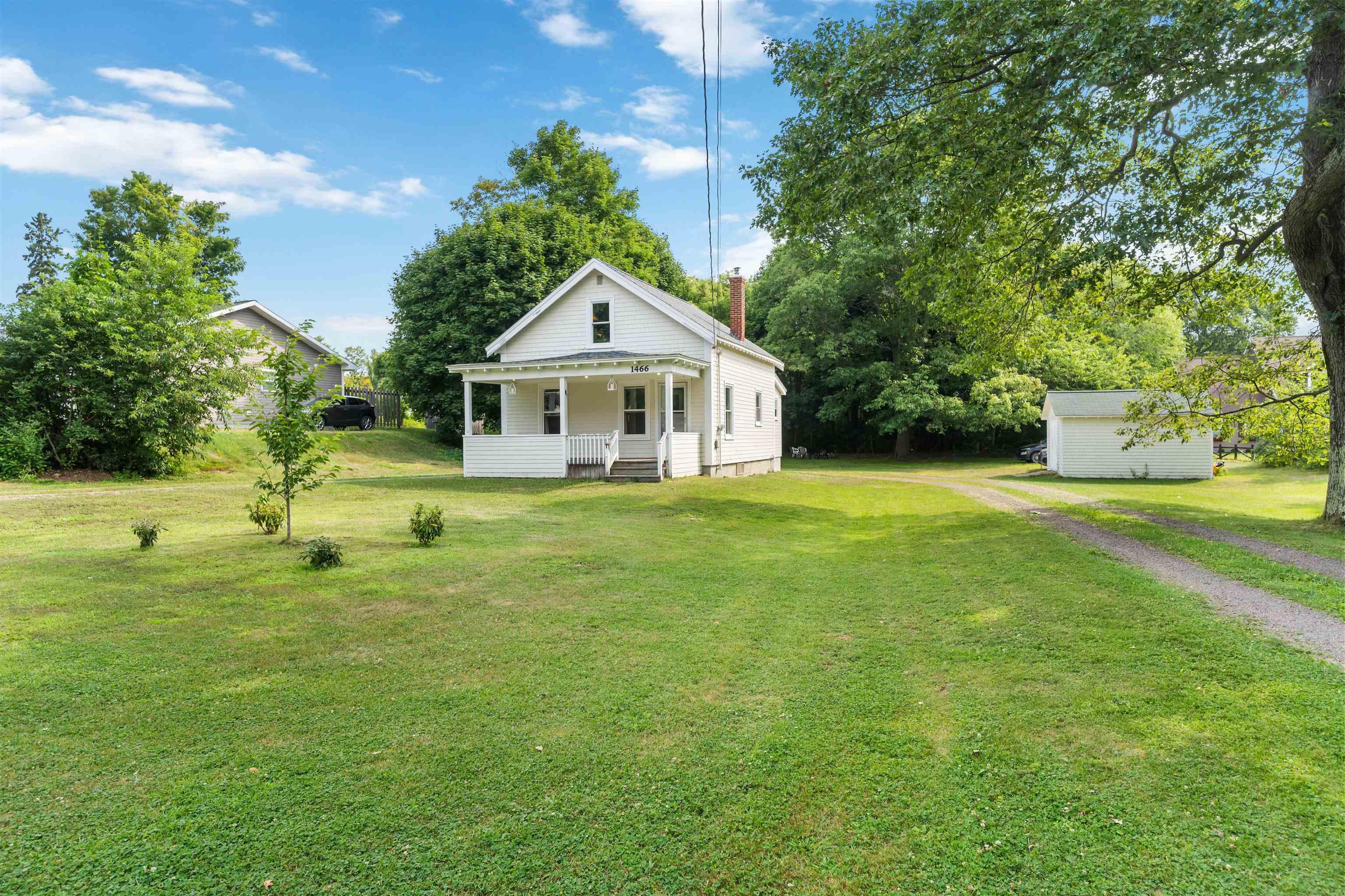 $333,333.00: 1466 Bridge Street, Kingston